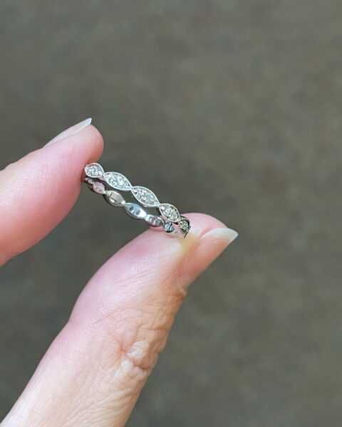 14k White Gold Marquise Motif .18 Cttw Genuine Round Brilliant Cut