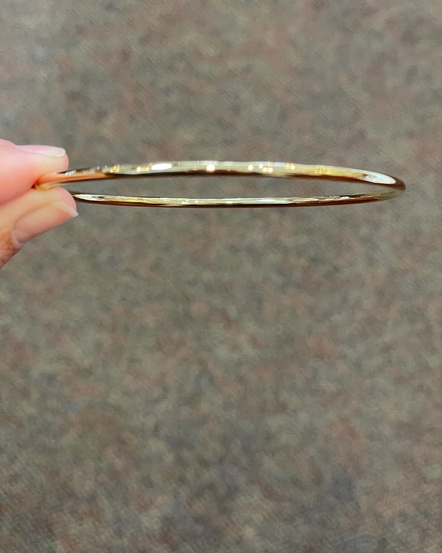 18k Yellow Gold Round Slip-On Bangle Bracelet From Italy - Image 15