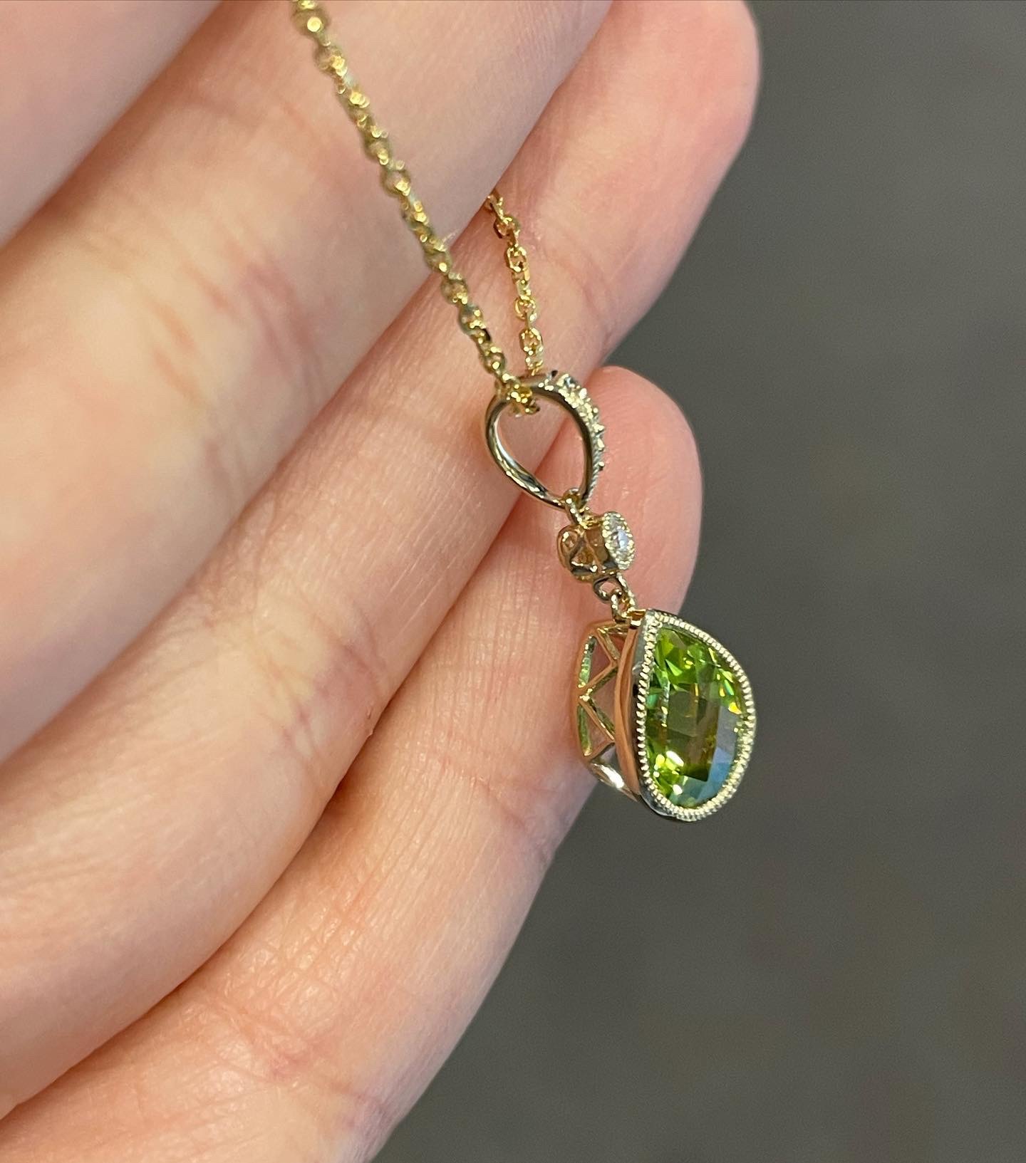 14k Yellow Gold Genuine Pear Shape, Bezel Set 1.75 Cttw Peridot & Diamond Pendant - Image 9