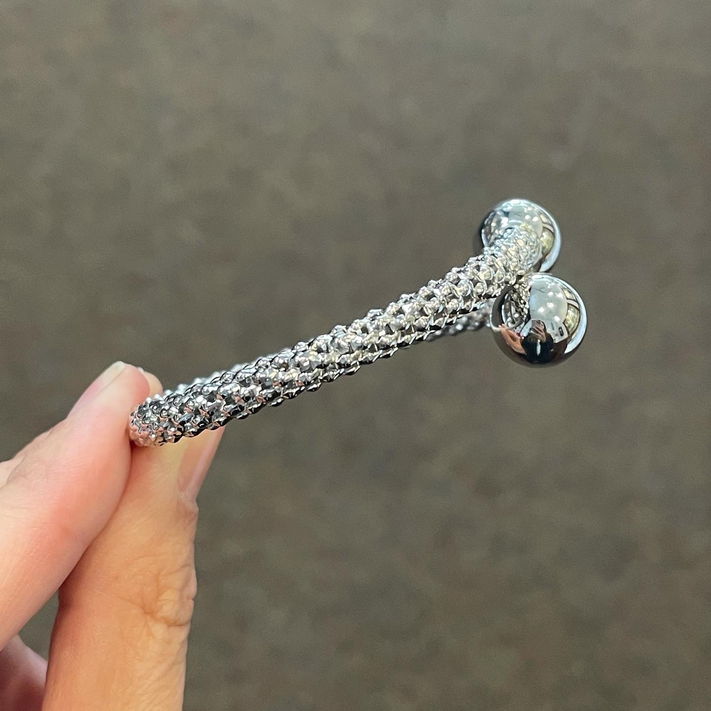 18k White Gold Flexible Cuff Ball Bracelet - Image 12