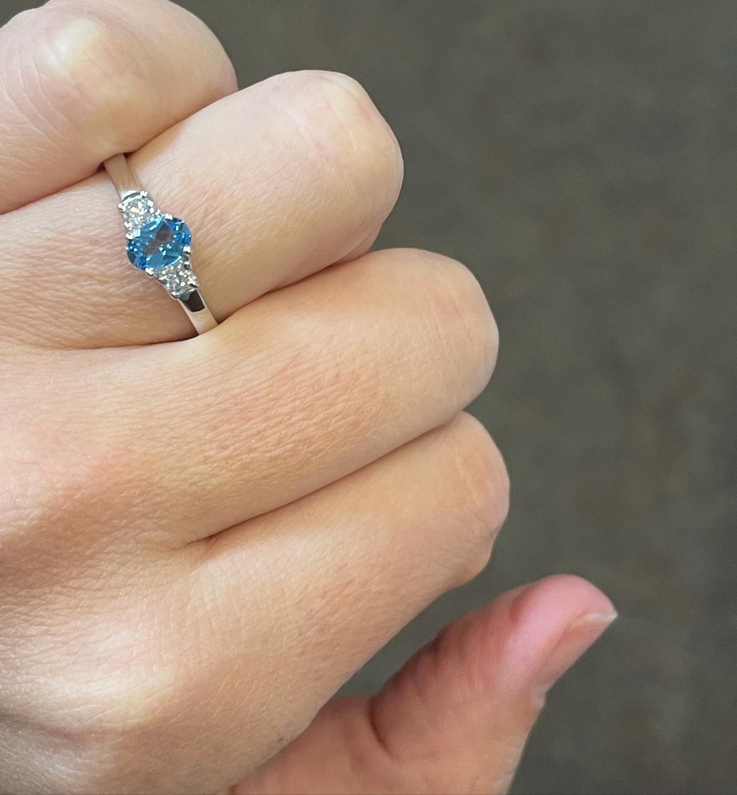 14k White Gold Genuine .44 Cttw Swiss Blue Topaz & Diamond 3 Stone Ring - Image 13