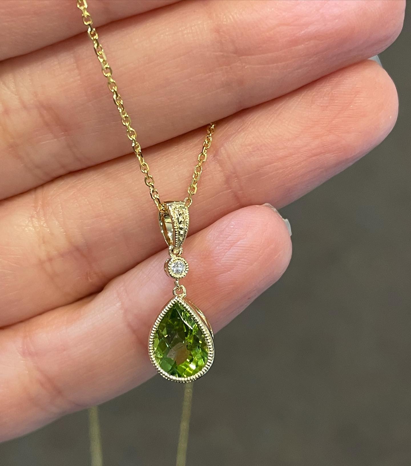 14k Yellow Gold Genuine Pear Shape, Bezel Set 1.75 Cttw Peridot & Diamond Pendant - Image 4