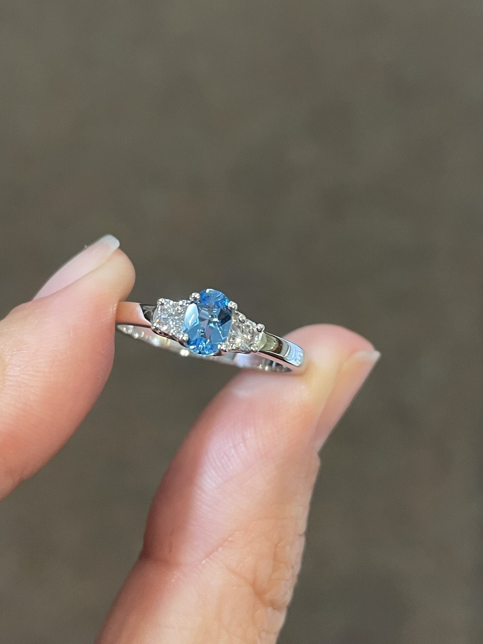 14k White Gold Genuine .44 Cttw Swiss Blue Topaz & Diamond 3 Stone Ring - Image 2