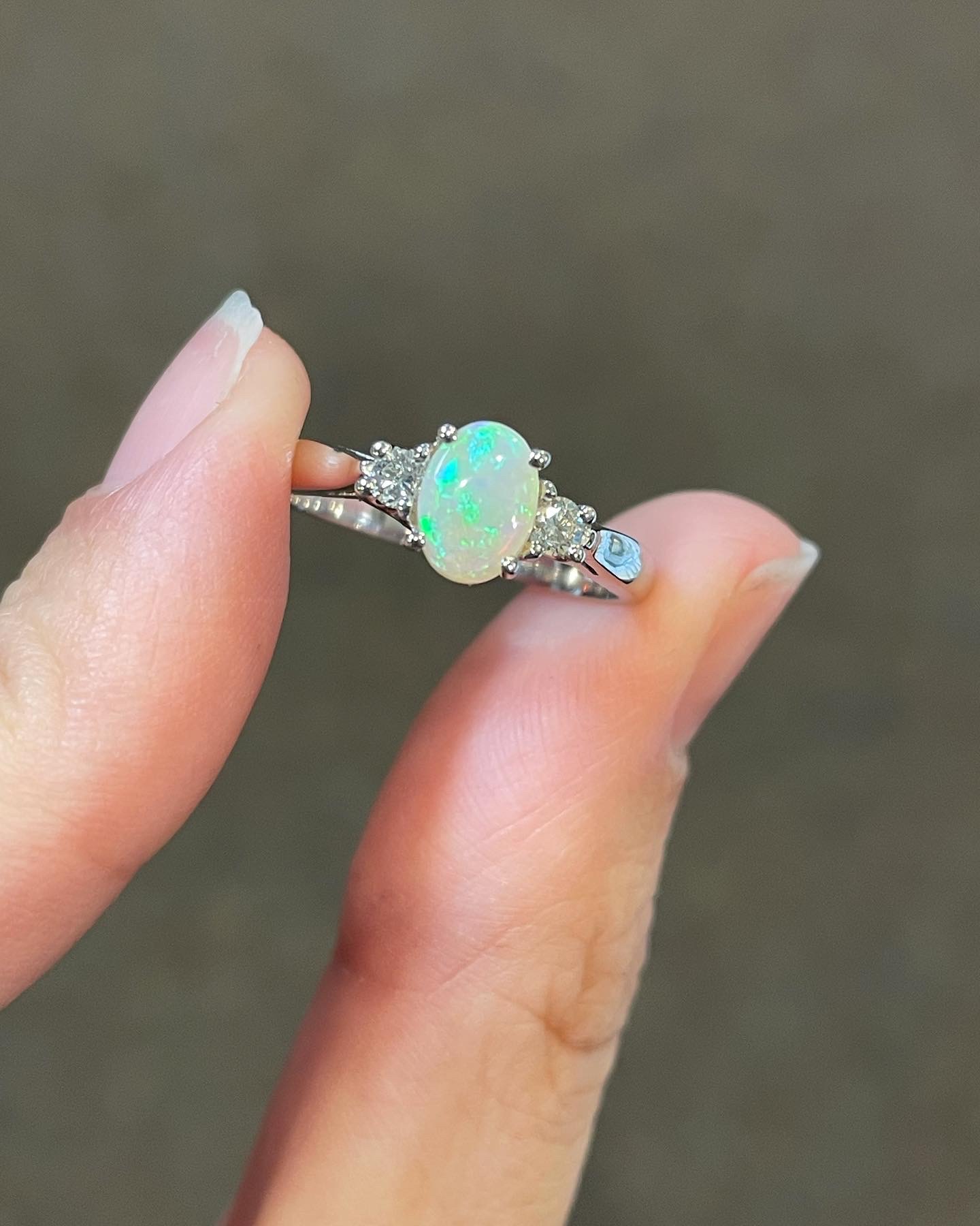 14k White Gold Genuine .49 Cttw Opal & Diamond 3 Stone Ring - Image 7