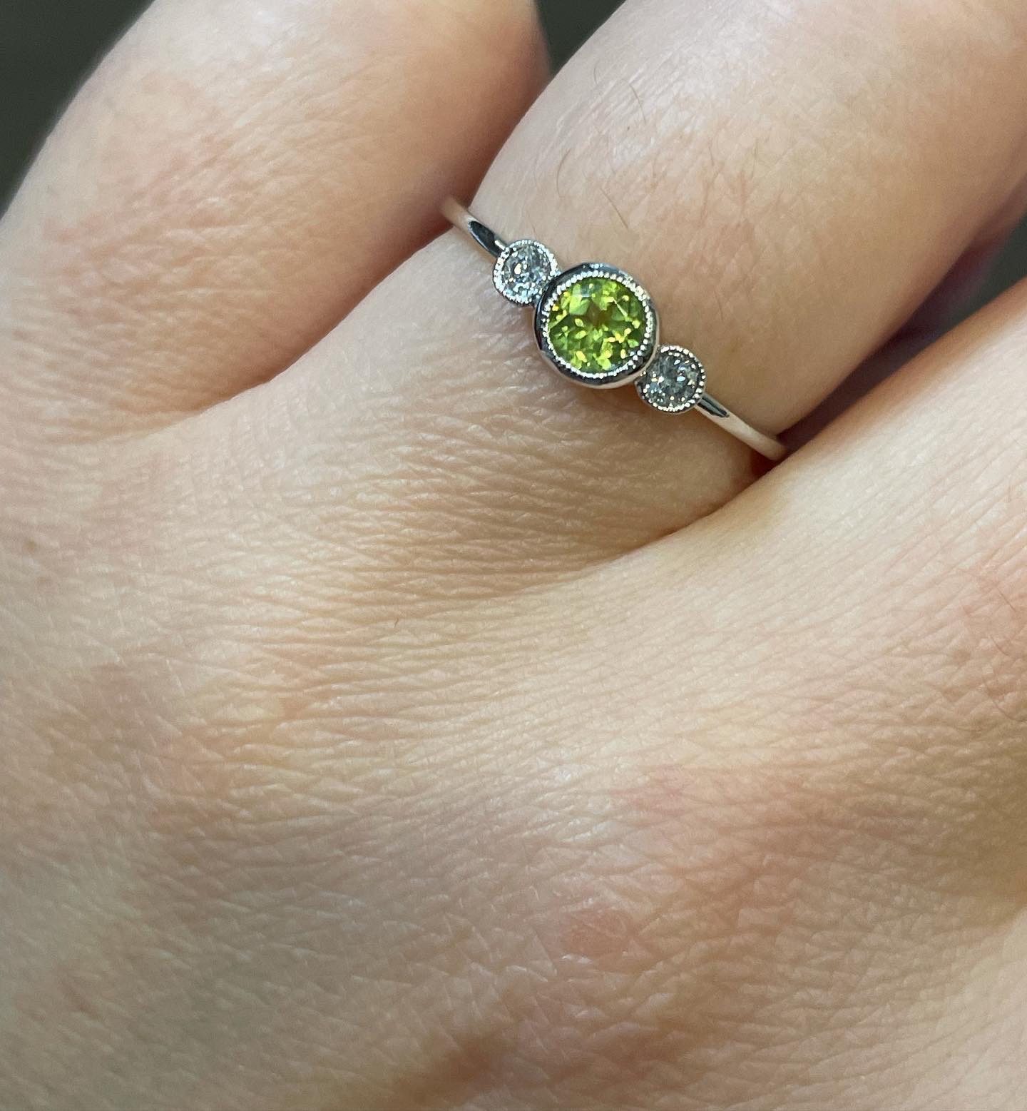 14k White Gold Genuine Peridot & Diamond Delicate Bezel Ring - Image 4