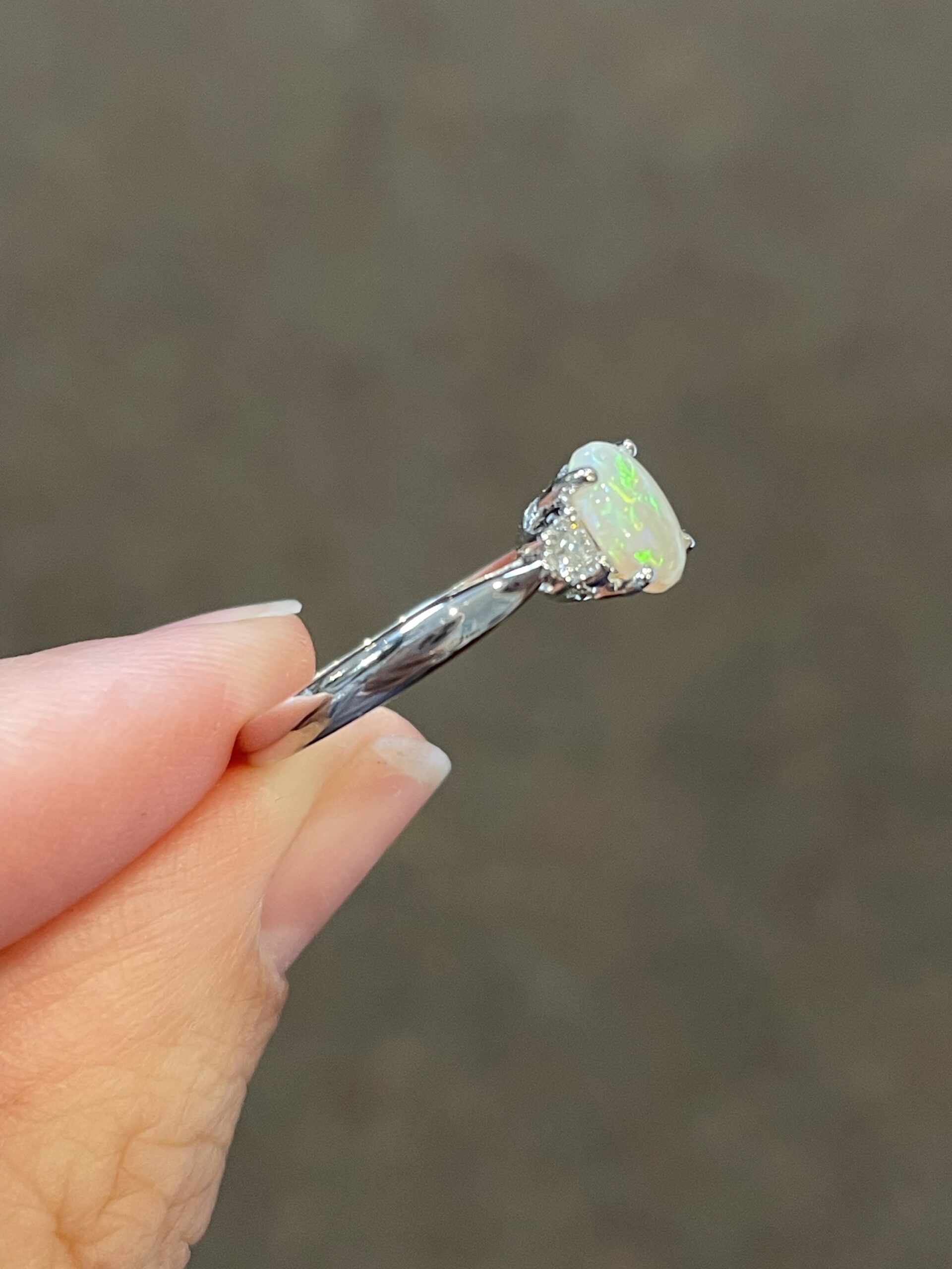 14k White Gold Genuine .49 Cttw Opal & Diamond 3 Stone Ring - Image 3