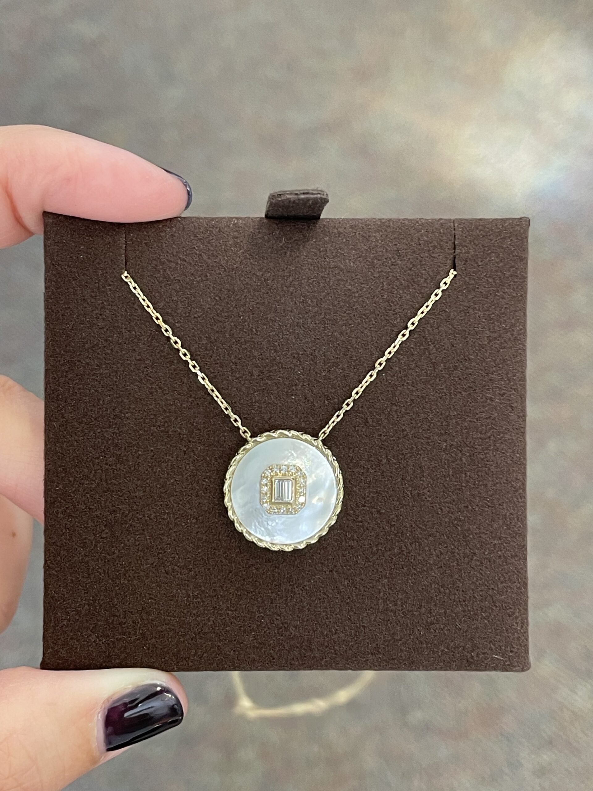 14k Yellow Gold Mother of Pearl & Diamond Disc Pendant - Image 23