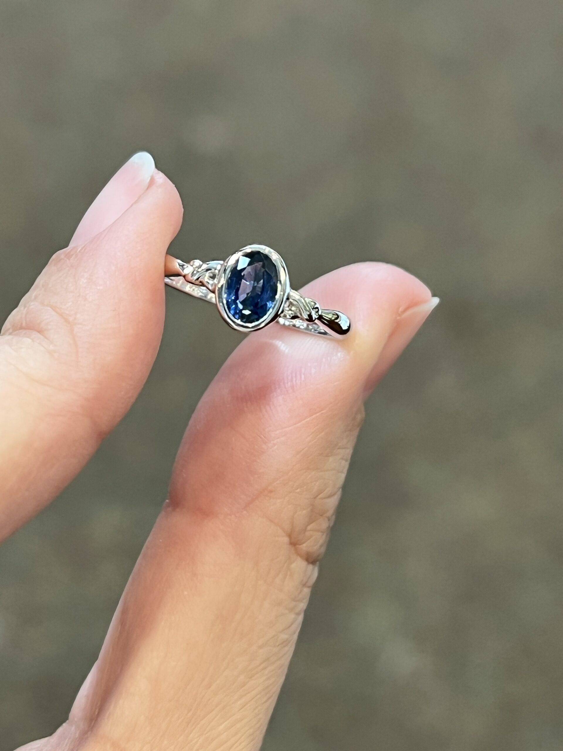 Sapphire Rings & September Birthstone Rings | Tiffany & Co.