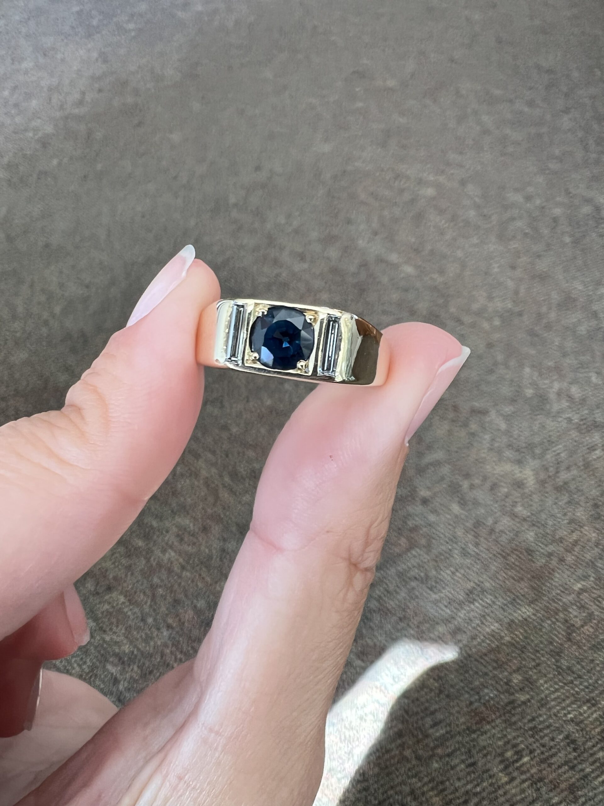 Antique 14k Yellow Gold Genuine Sapphire & Diamond Ring