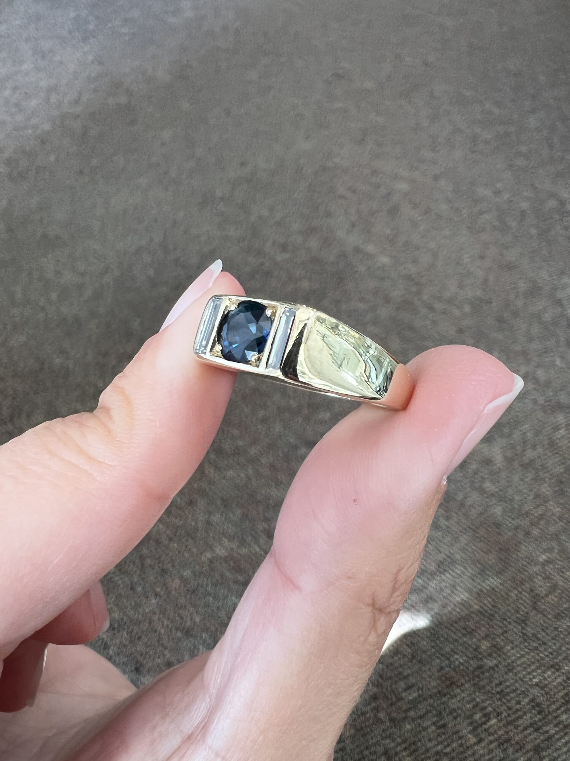 Antique 14k Yellow Gold Genuine Sapphire & Diamond Ring - Image 3