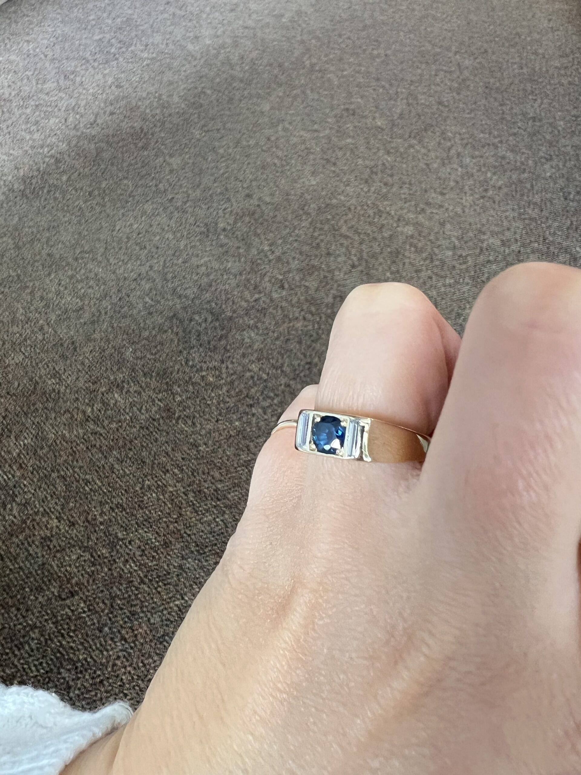 Antique 14k Yellow Gold Genuine Sapphire & Diamond Ring - Image 7