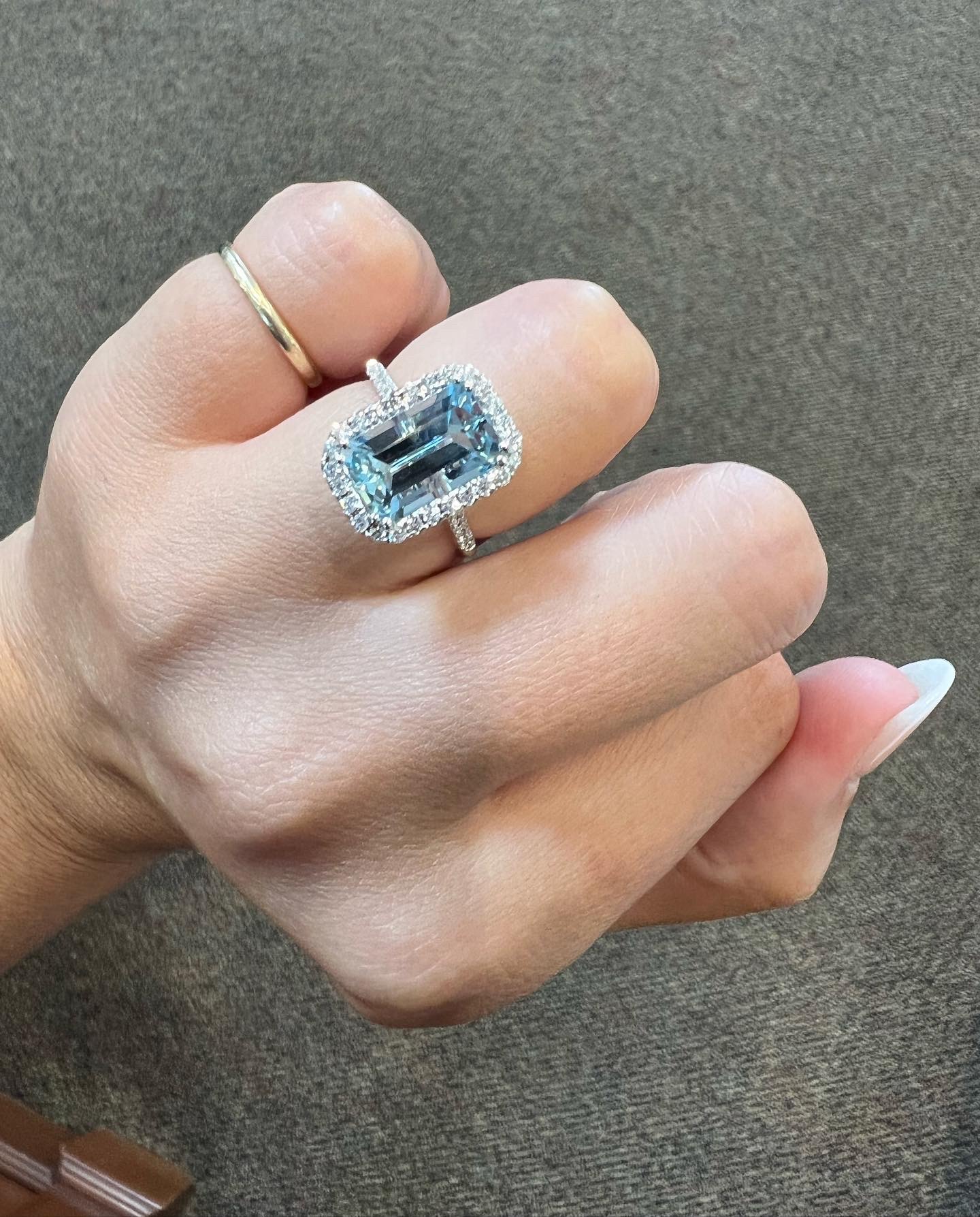 14k White Gold 3.00 Cttw Genuine Emerald Cut Aquamarine & Diamond Halo Ring - Image 20