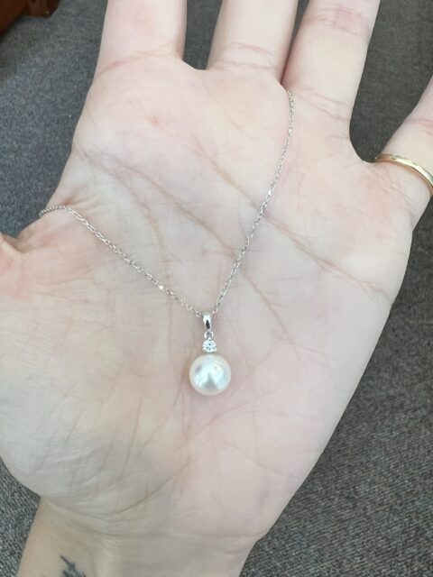14k White Gold 8.6 MM Cultured Pearl & Diamond Pendant