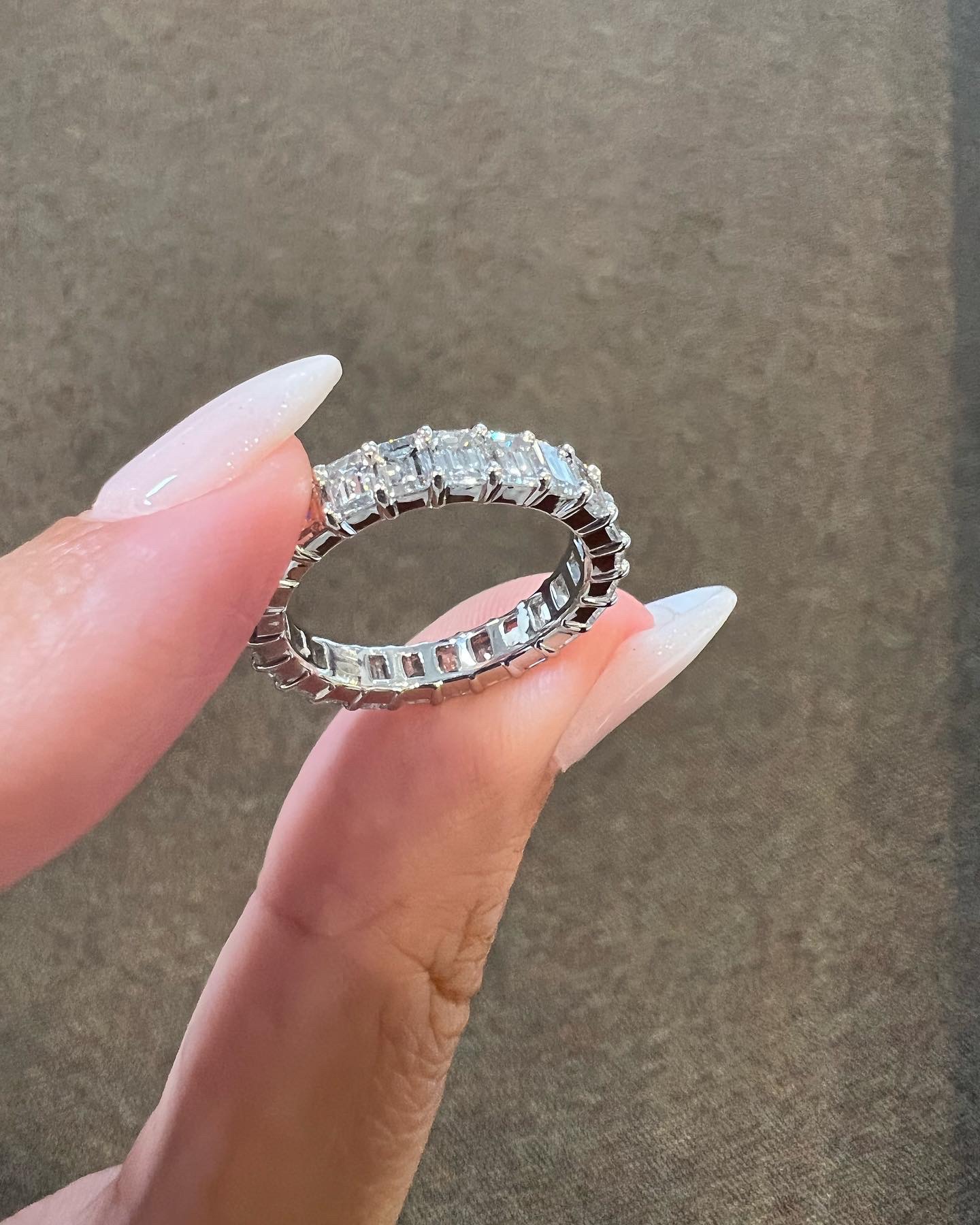 Platinum 24 Stone Genuine 3.50 Carat Emerald Cut Diamond Eternity Band - Image 17