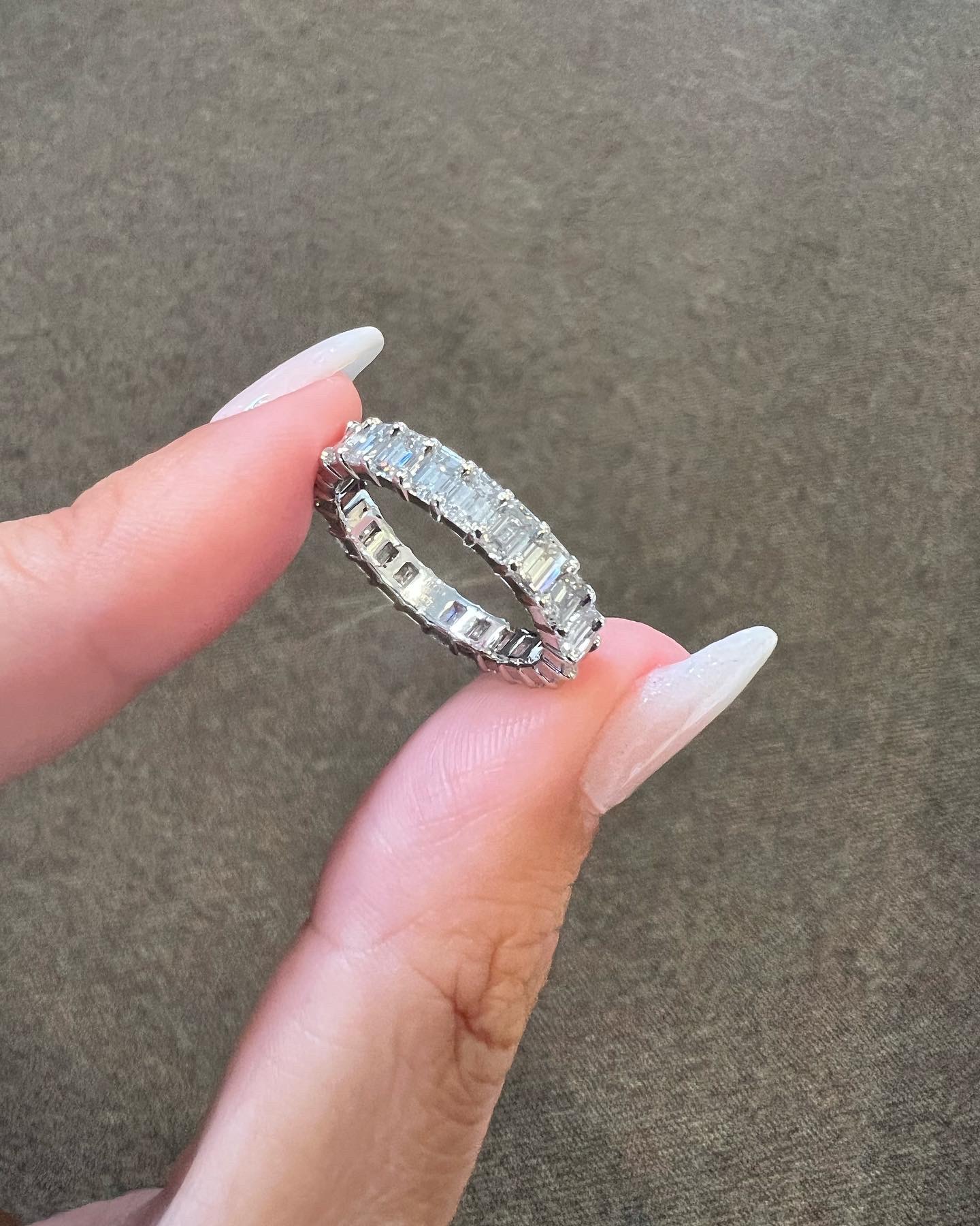 Platinum 24 Stone Genuine 3.50 Carat Emerald Cut Diamond Eternity Band - Image 15