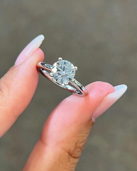 Platinum Genuine Natural GIA Certified 1.59 Carat Round Brilliant Cut Diamond Solitaire