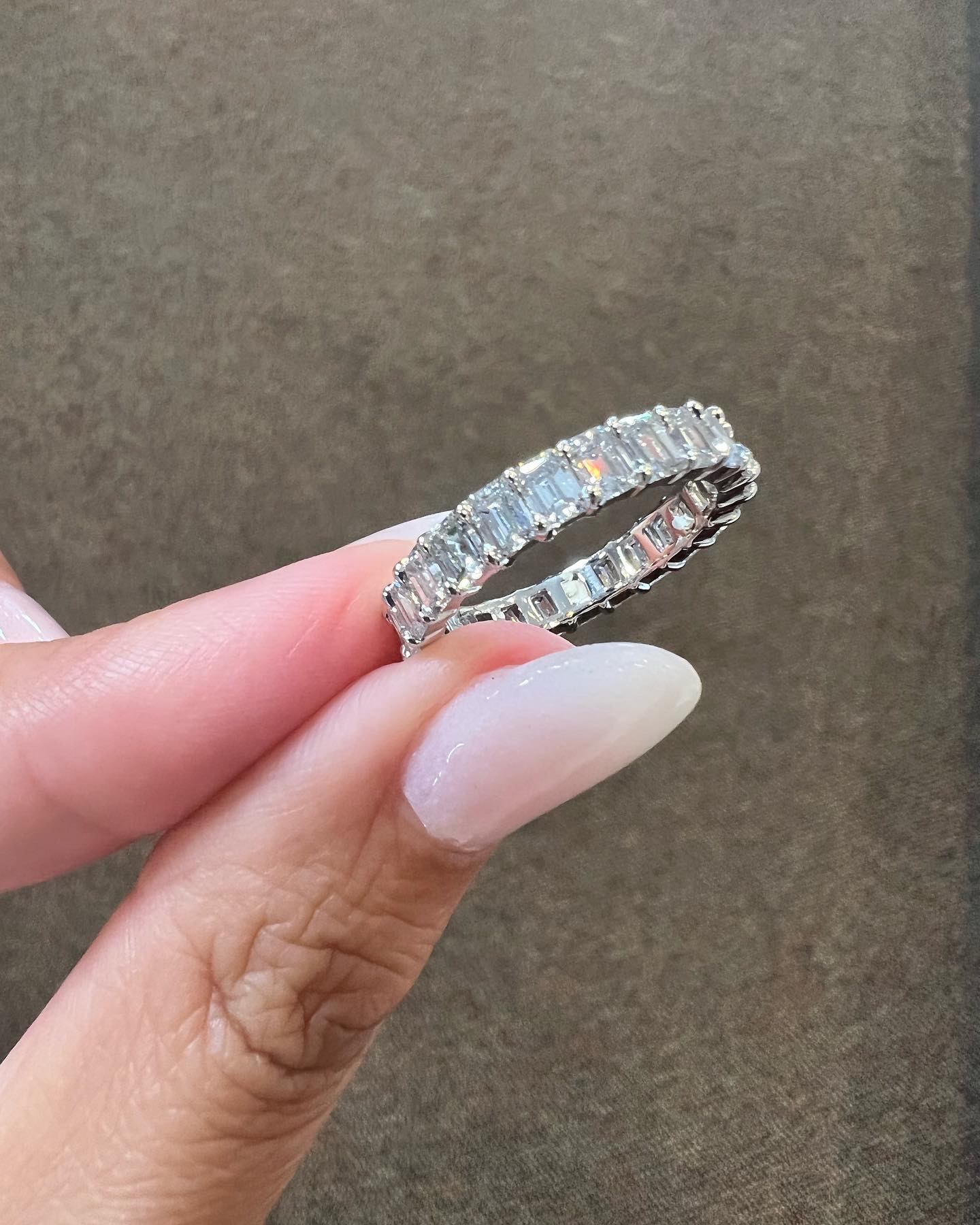 Platinum 24 Stone Genuine 3.50 Carat Emerald Cut Diamond Eternity Band - Image 11