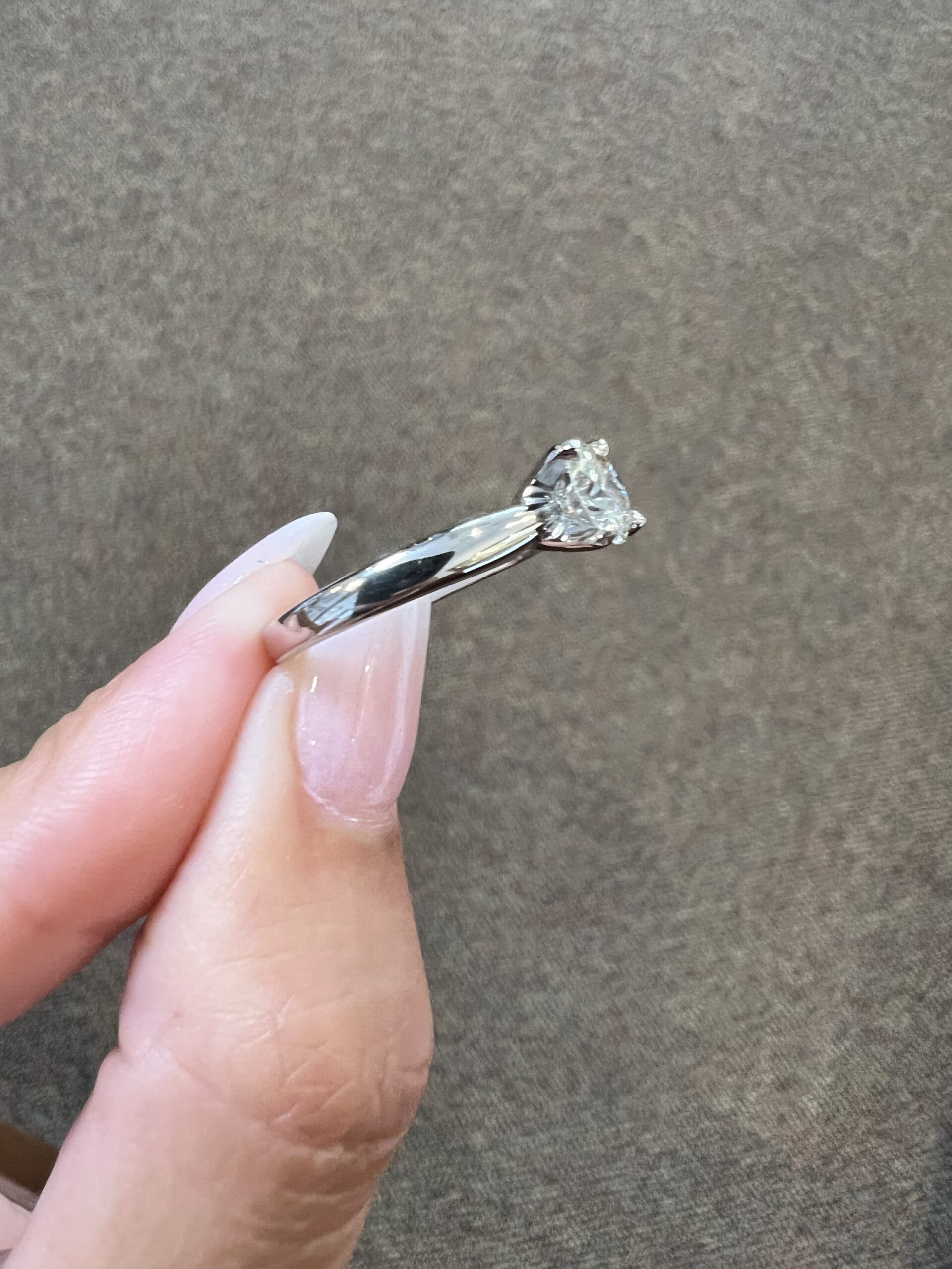 Platinum Genuine .89 Carat Round Brilliant Cut Diamond Solitaire - Image 5