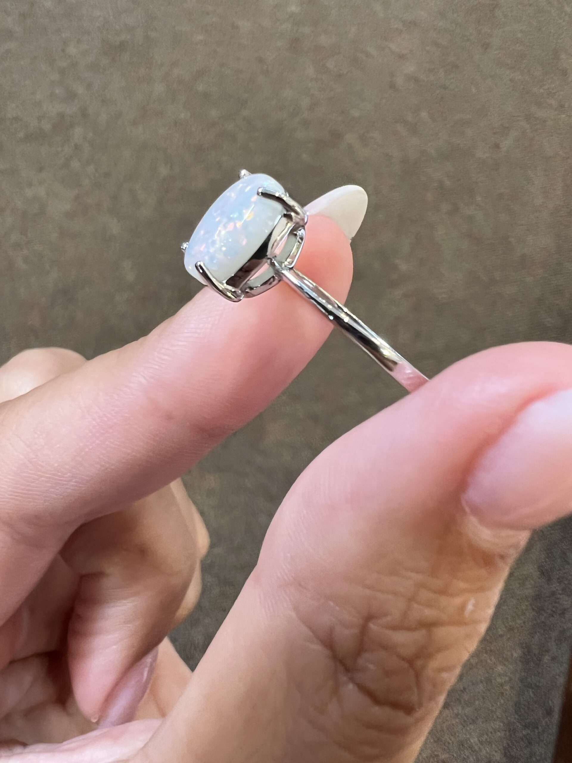 18k White Gold Genuine Opal Ring - Image 11