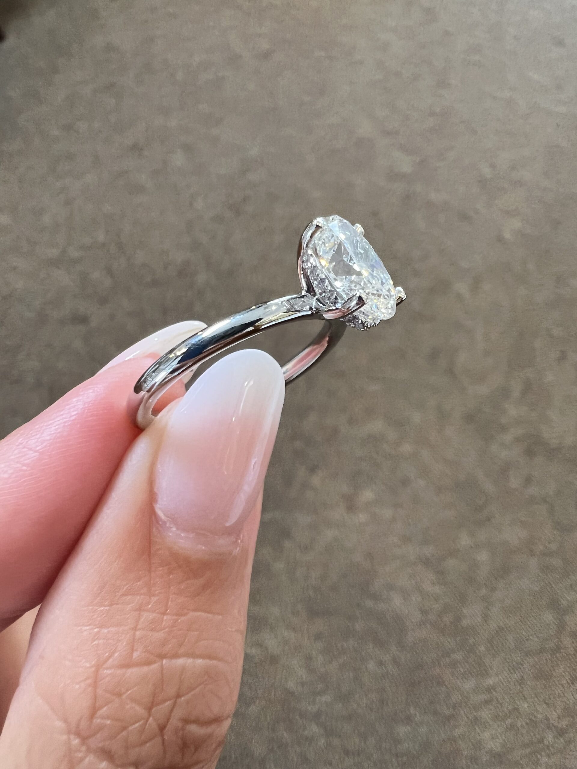 Platinum Genuine Natural GIA Certified 1.70 Carat Oval Brilliant Cut Diamond Solitaire - Image 30