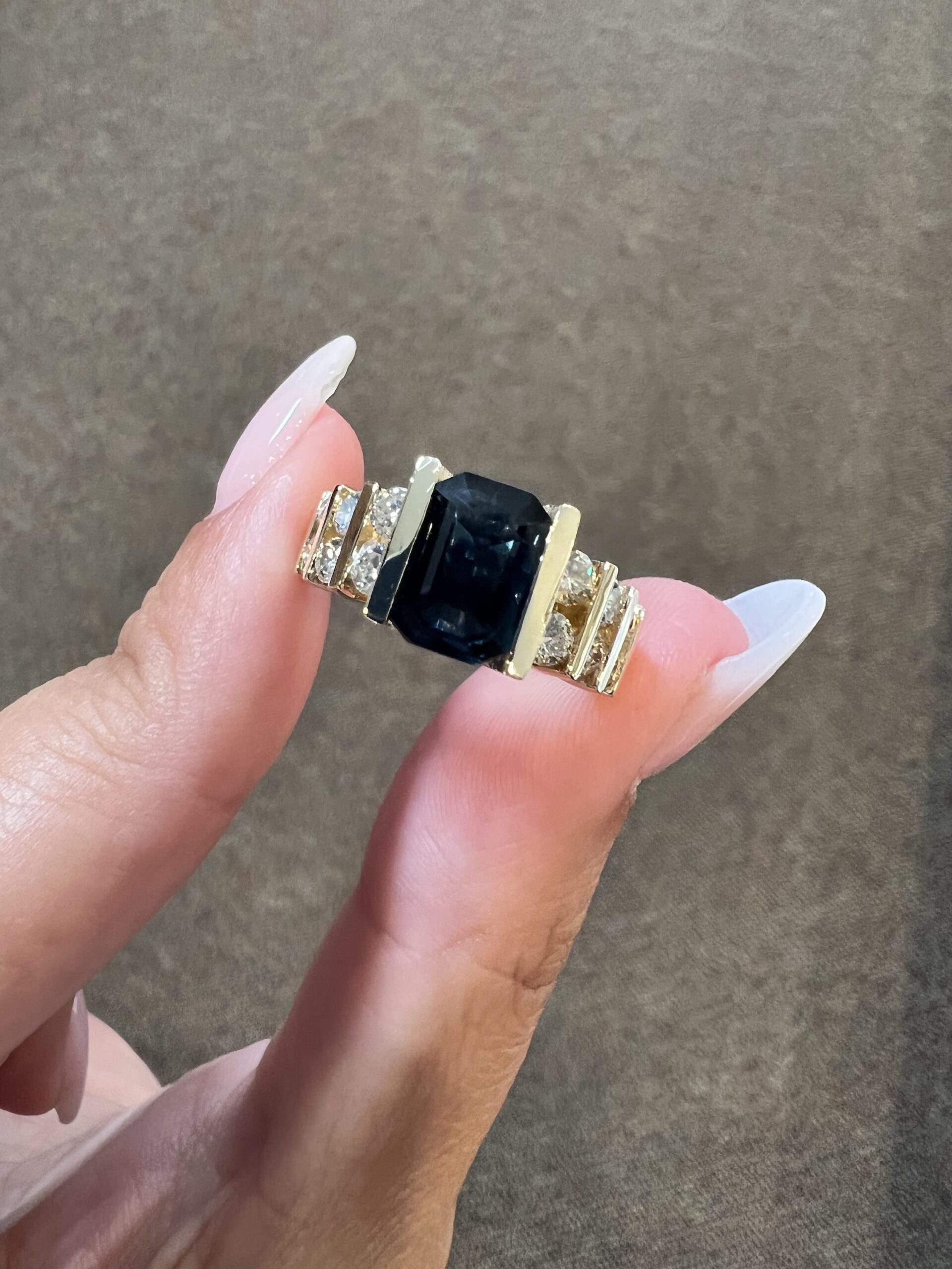 14k Yellow Gold 1 3/4 Carat Genuine Green Blue Sapphire & Diamond Ring - Image 3