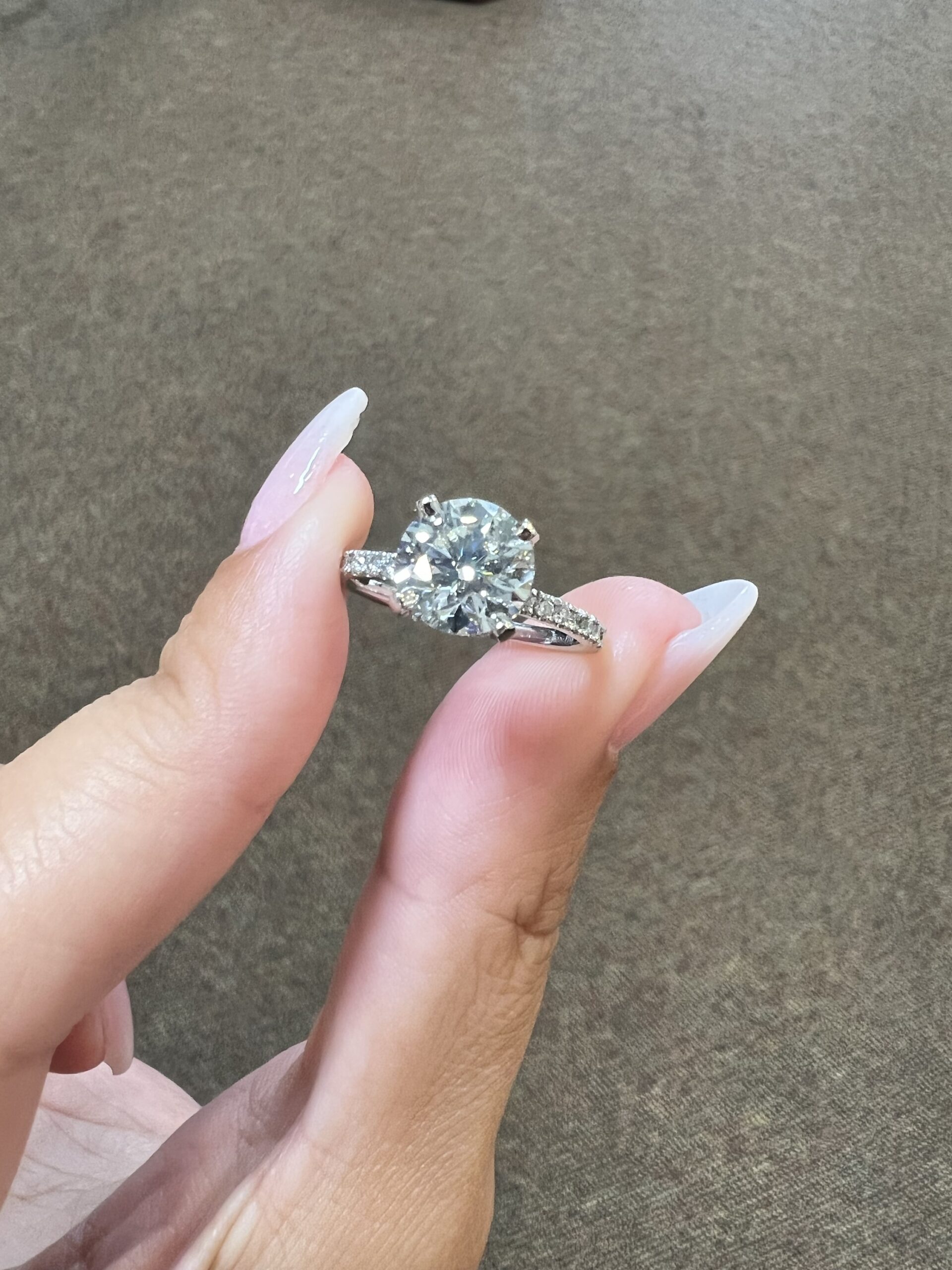 Platinum 2.00 Carat Genuine Natural Round Brilliant Cut Diamond Solitaire - Image 2