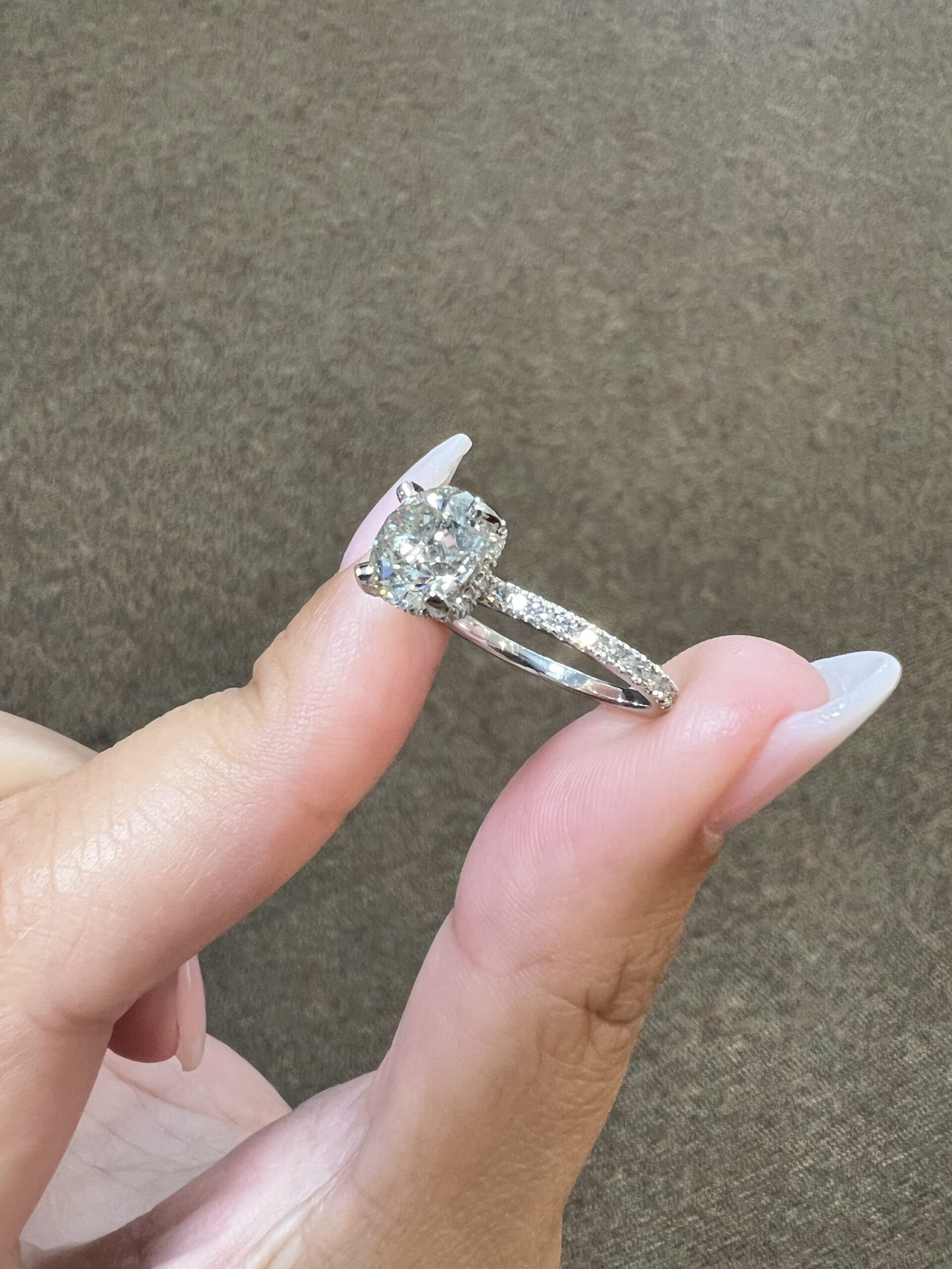 Platinum 2.00 Carat Genuine Natural Round Brilliant Cut Diamond Solitaire - Image 3