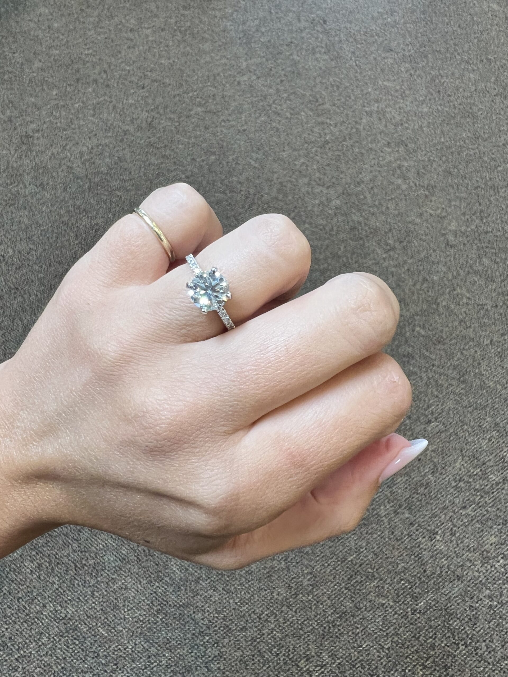 Platinum 2.00 Carat Genuine Natural Round Brilliant Cut Diamond Solitaire - Image 8