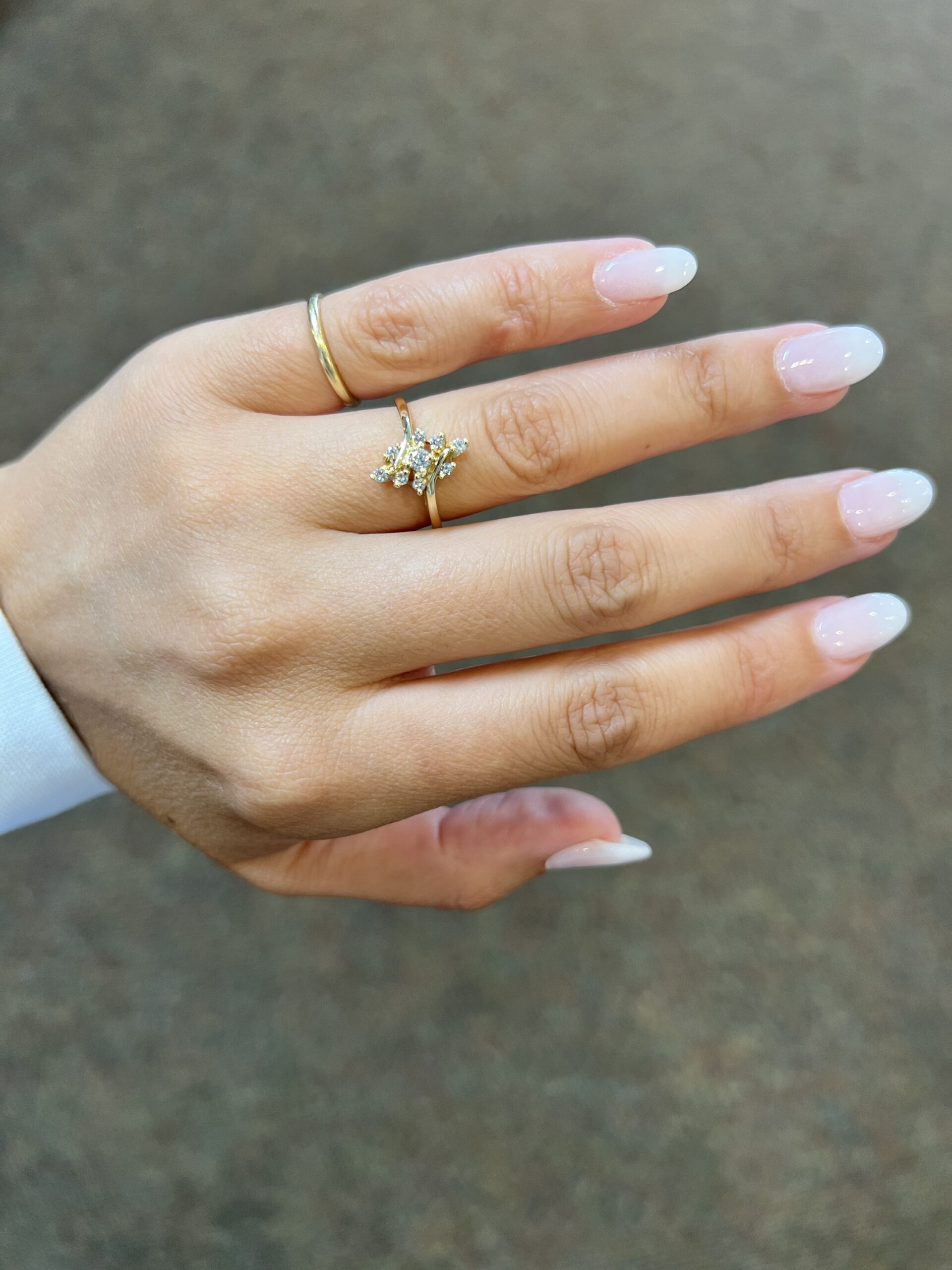 Vintage 14k Yellow Gold Genuine 1/4 Cttw Round Brilliant Cut Diamond Cluster Ring - Image 7