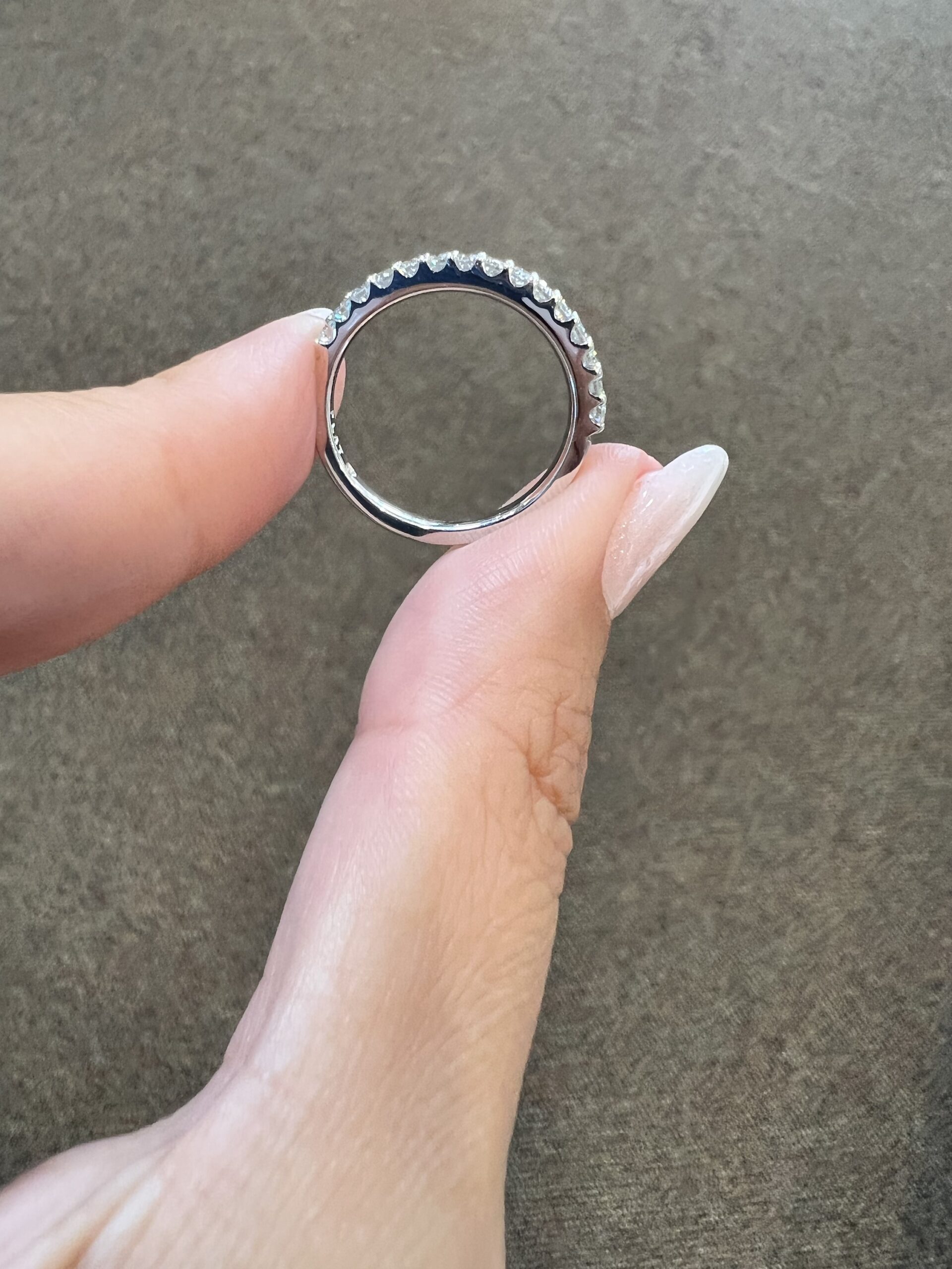 Platinum 15 Stone Genuine .41 Cttw Round Brilliant Cut Diamond Shared Prong Band - Image 7