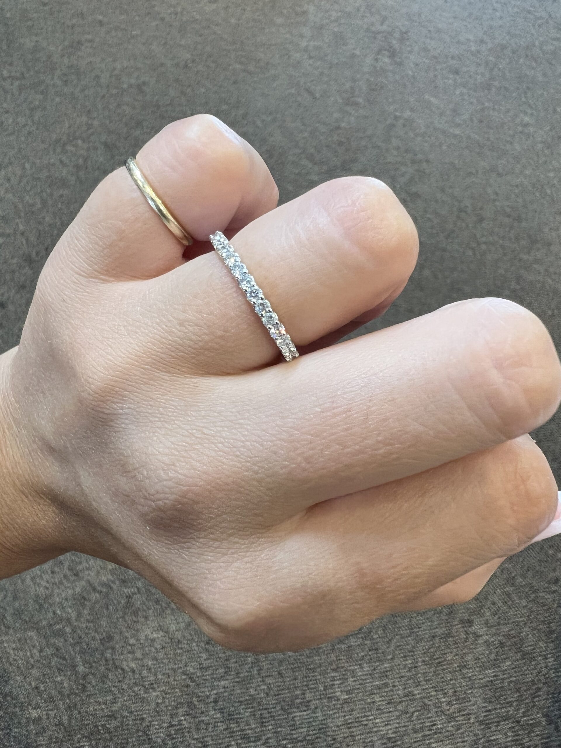 Platinum 15 Stone Genuine .41 Cttw Round Brilliant Cut Diamond Shared Prong Band - Image 10