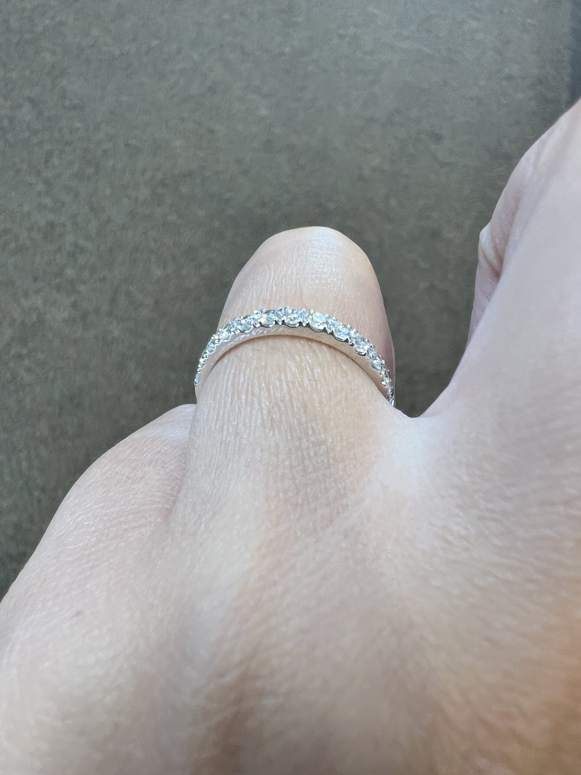 14k White Gold 13 Stone Genuine 1/2 Cttw Round Brilliant Cut Diamond Low-Profile Band - Image 13