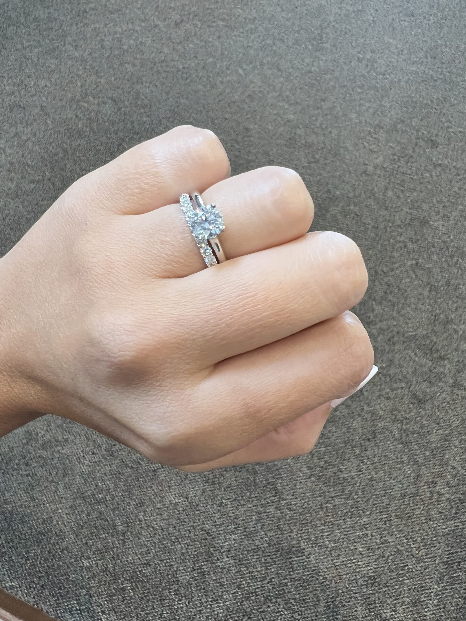 14k White Gold 13 Stone Genuine 1/2 Cttw Round Brilliant Cut Diamond Low-Profile Band - Image 17