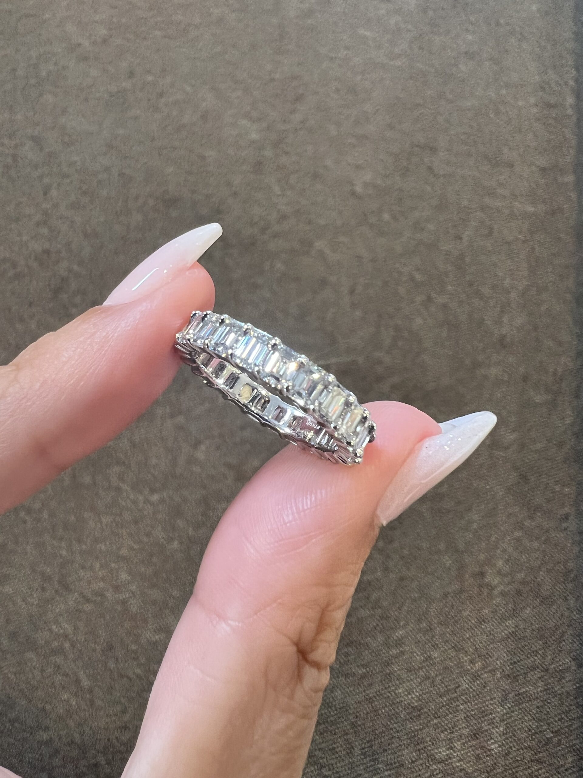 Platinum 24 Stone Genuine 3.50 Carat Emerald Cut Diamond Eternity Band - Image 7