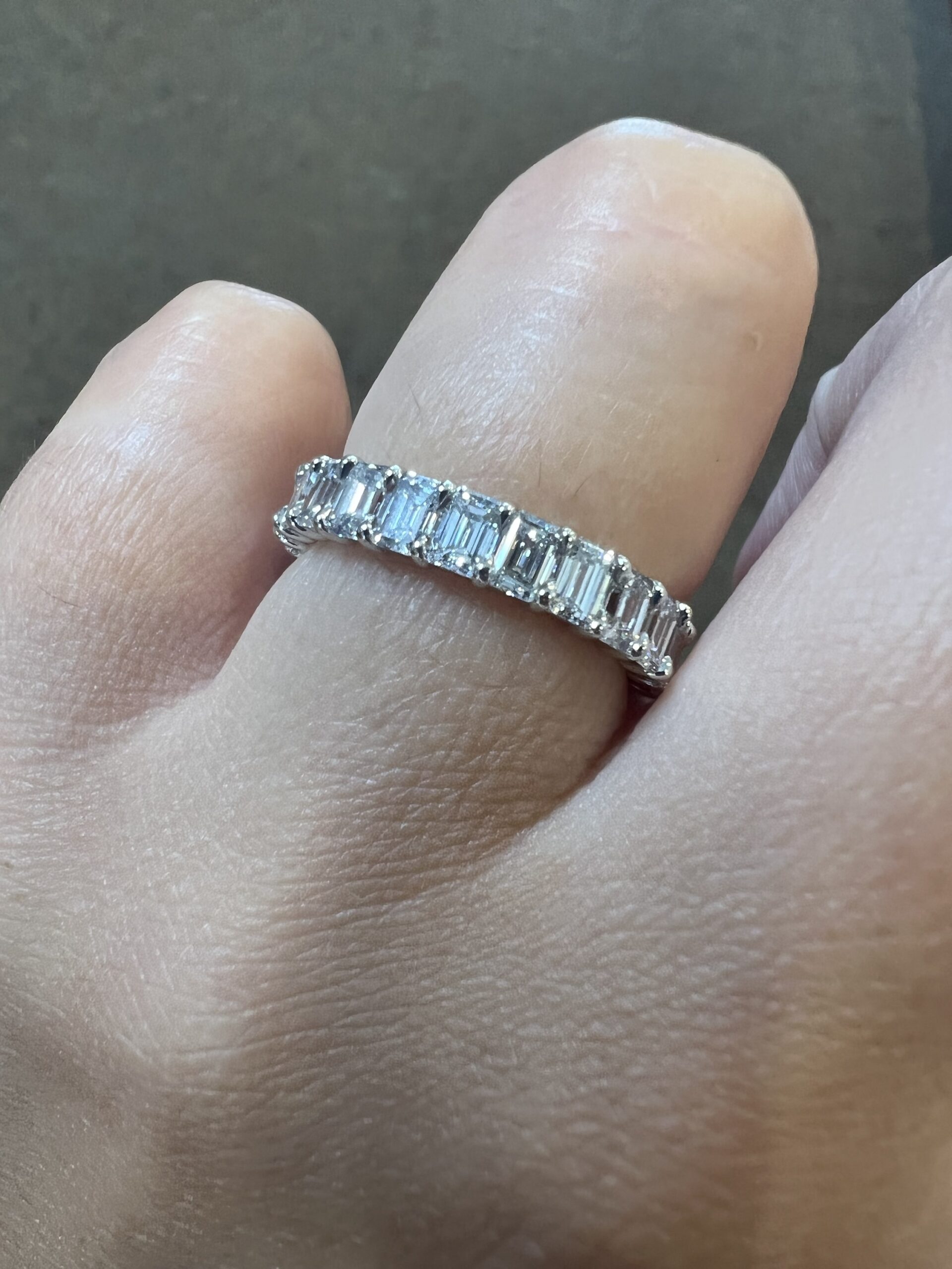 Platinum 24 Stone Genuine 3.50 Carat Emerald Cut Diamond Eternity Band - Image 8