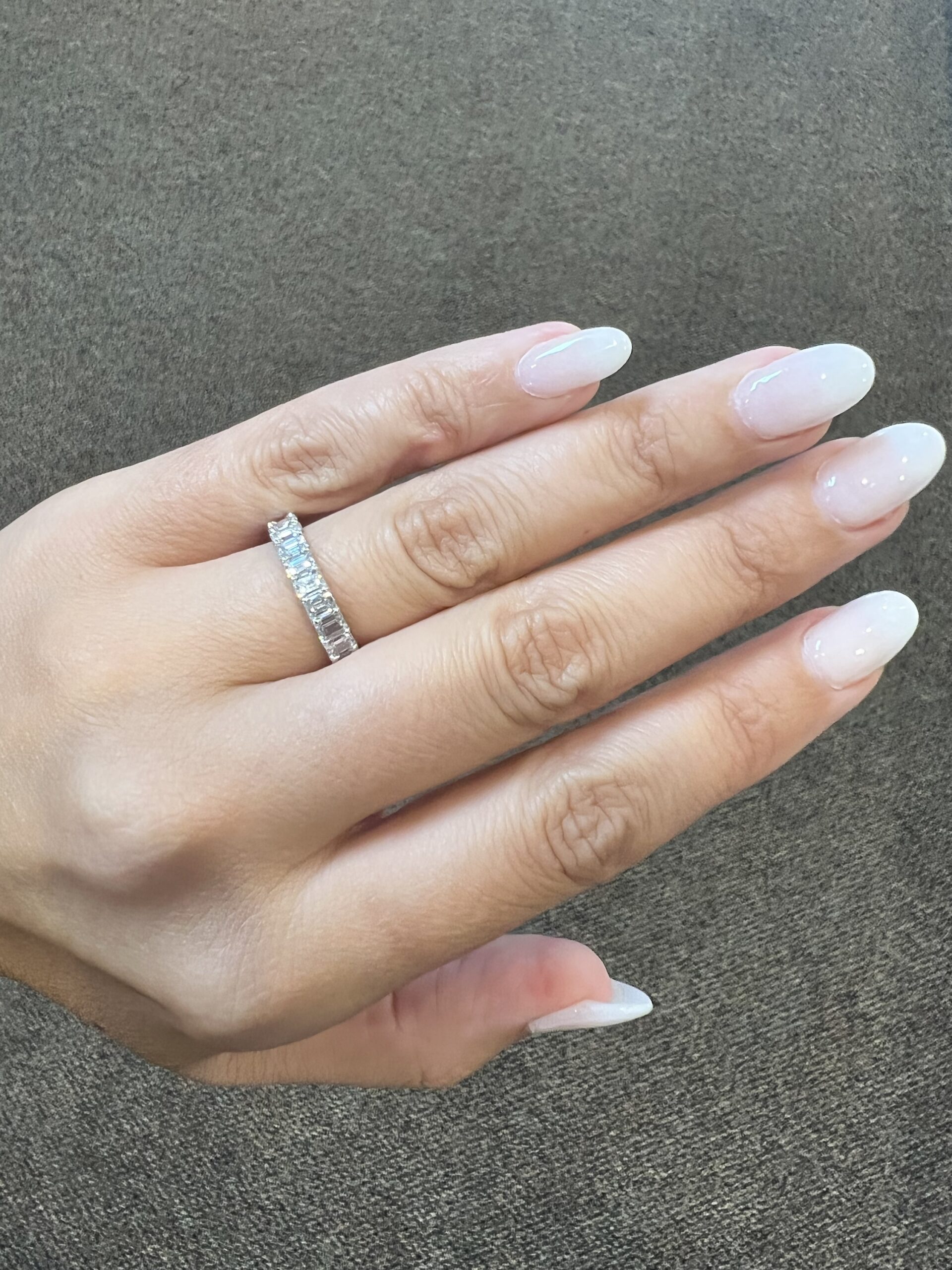 Platinum 24 Stone Genuine 3.50 Carat Emerald Cut Diamond Eternity Band - Image 9