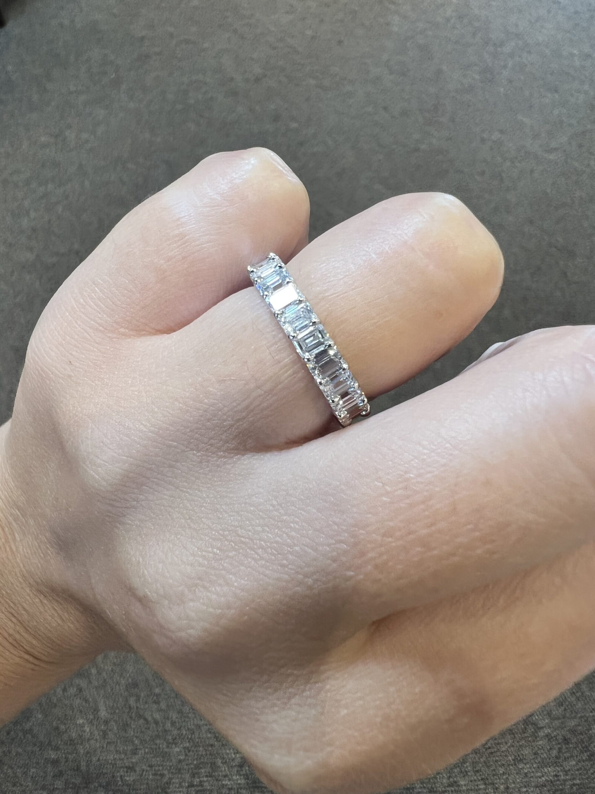 Platinum 24 Stone Genuine 3.50 Carat Emerald Cut Diamond Eternity Band - Image 22