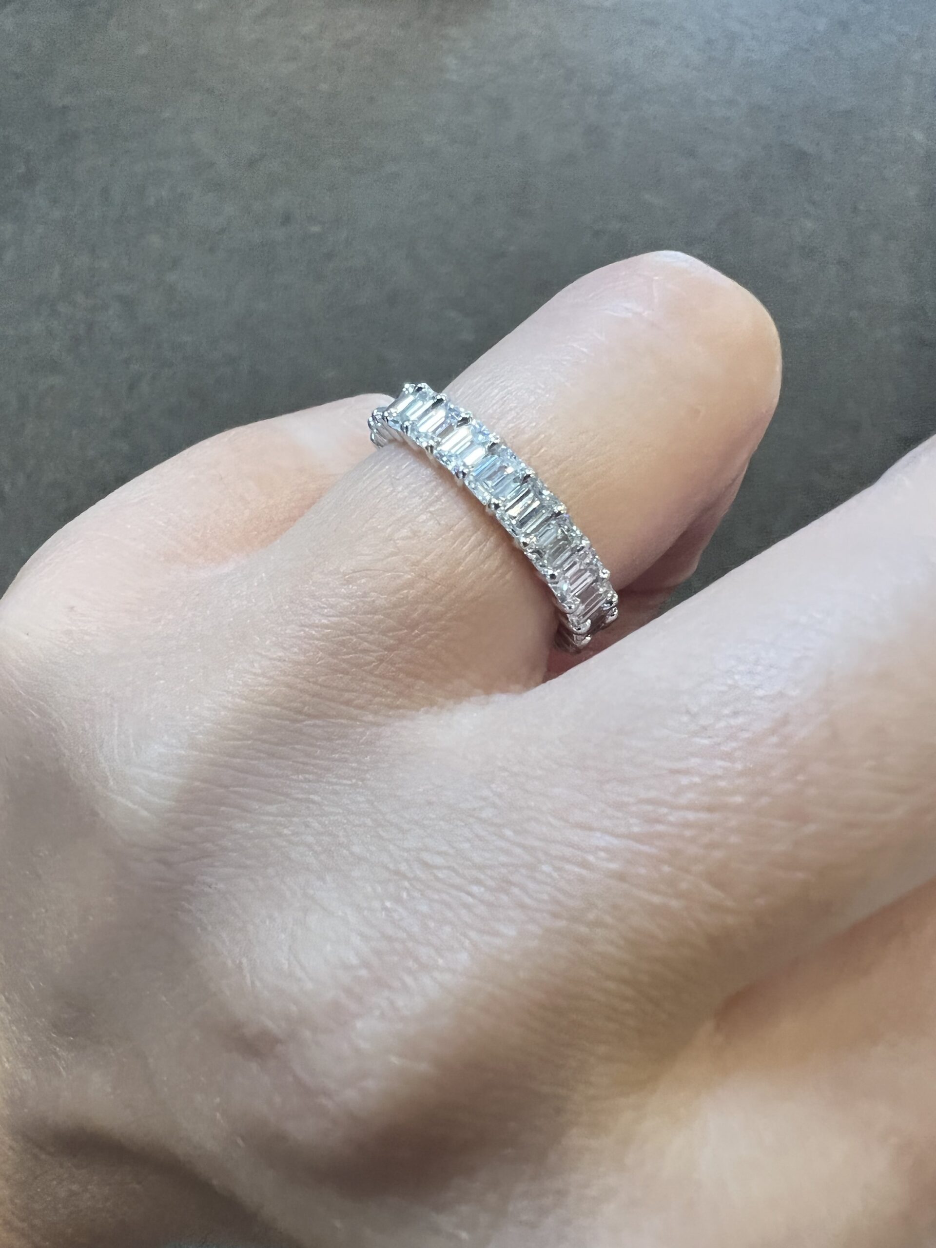 Platinum 24 Stone Genuine 3.50 Carat Emerald Cut Diamond Eternity Band - Image 26