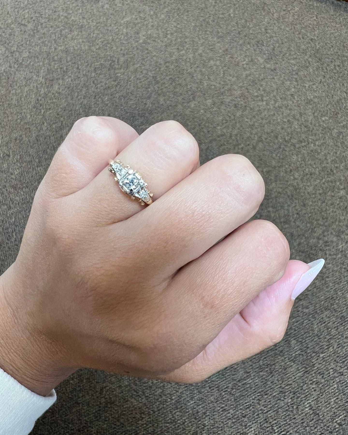 Vintage 14k 2tone .20 Cttw Diamond Ring - Image 17