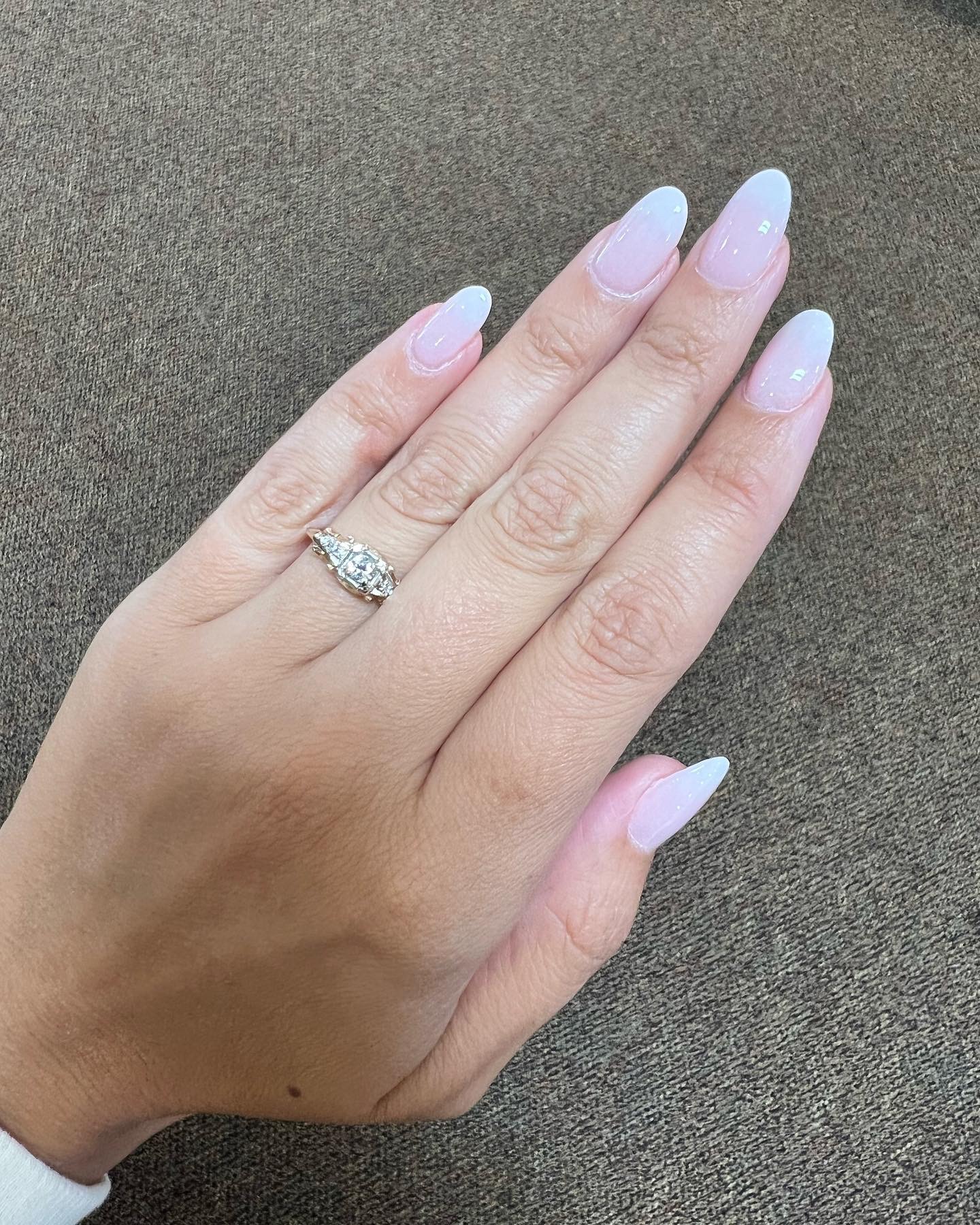 Vintage 14k 2tone .20 Cttw Diamond Ring - Image 16