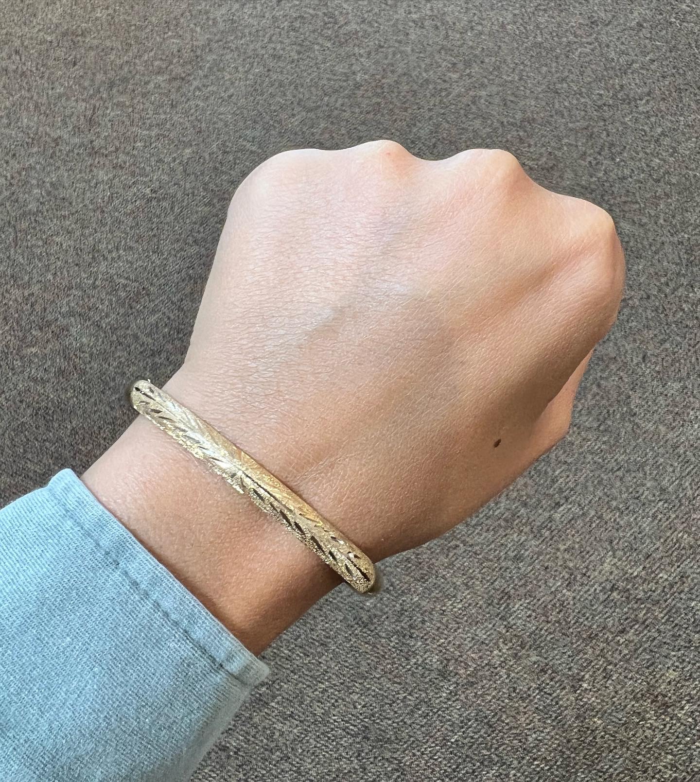 14k Yellow Gold 6 MM Oval Diamond Cut Bangle Bracelet - Image 7