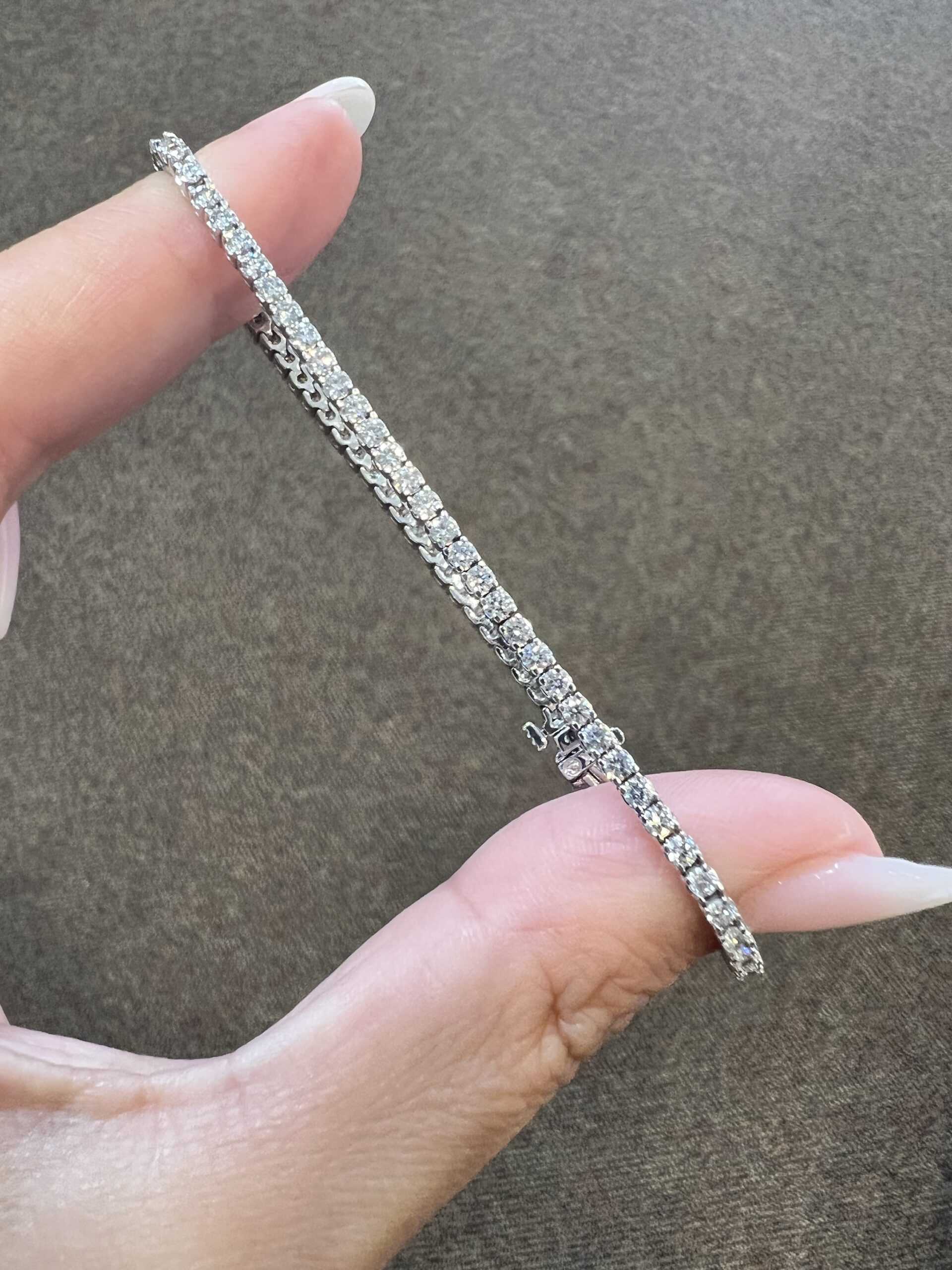 14k White Gold Genuine 2.10 Cttw Round Brilliant Cut Diamond Tennis Bracelet - Image 4
