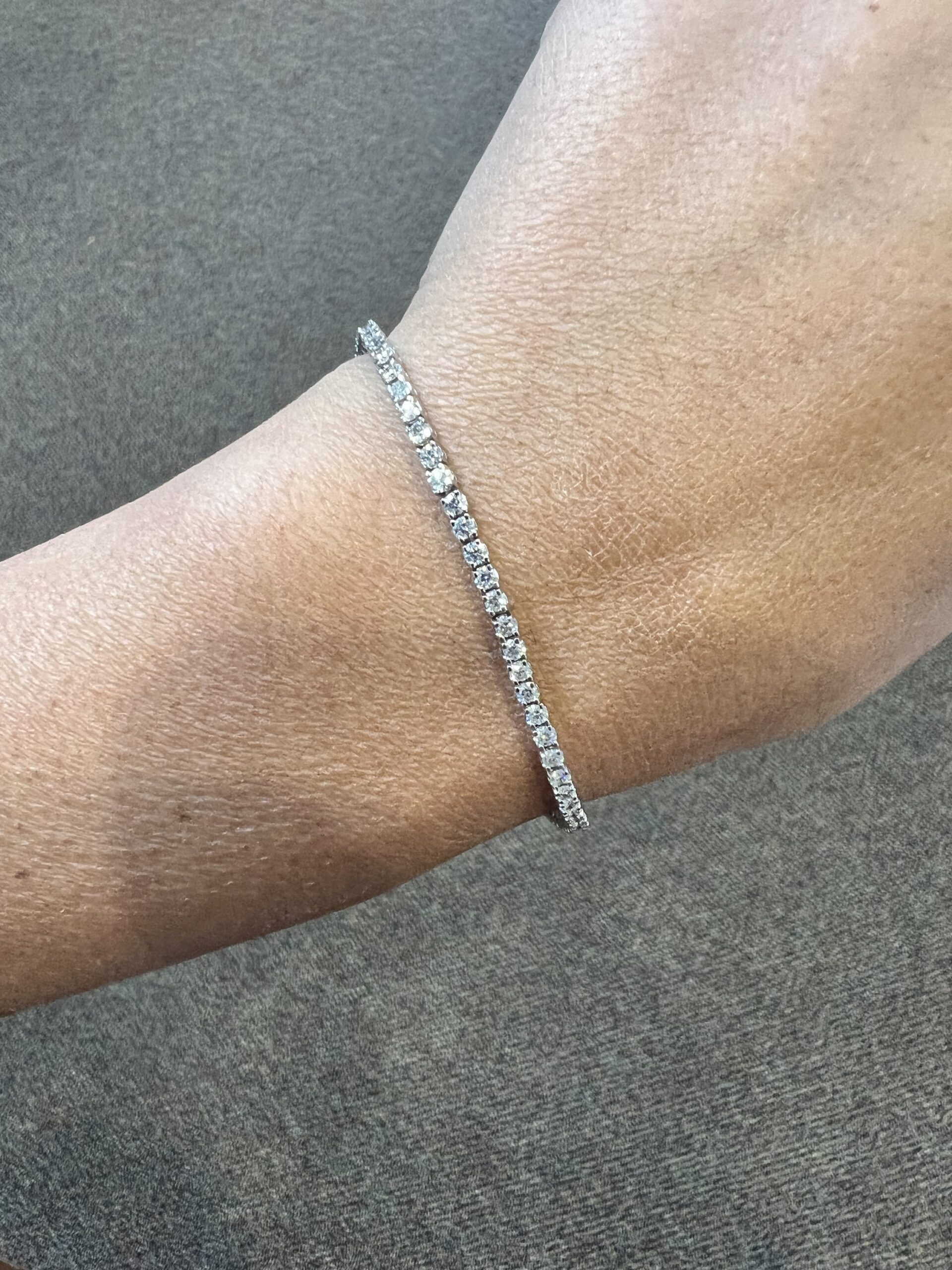 14k White Gold Genuine 2.10 Cttw Round Brilliant Cut Diamond Tennis Bracelet - Image 9