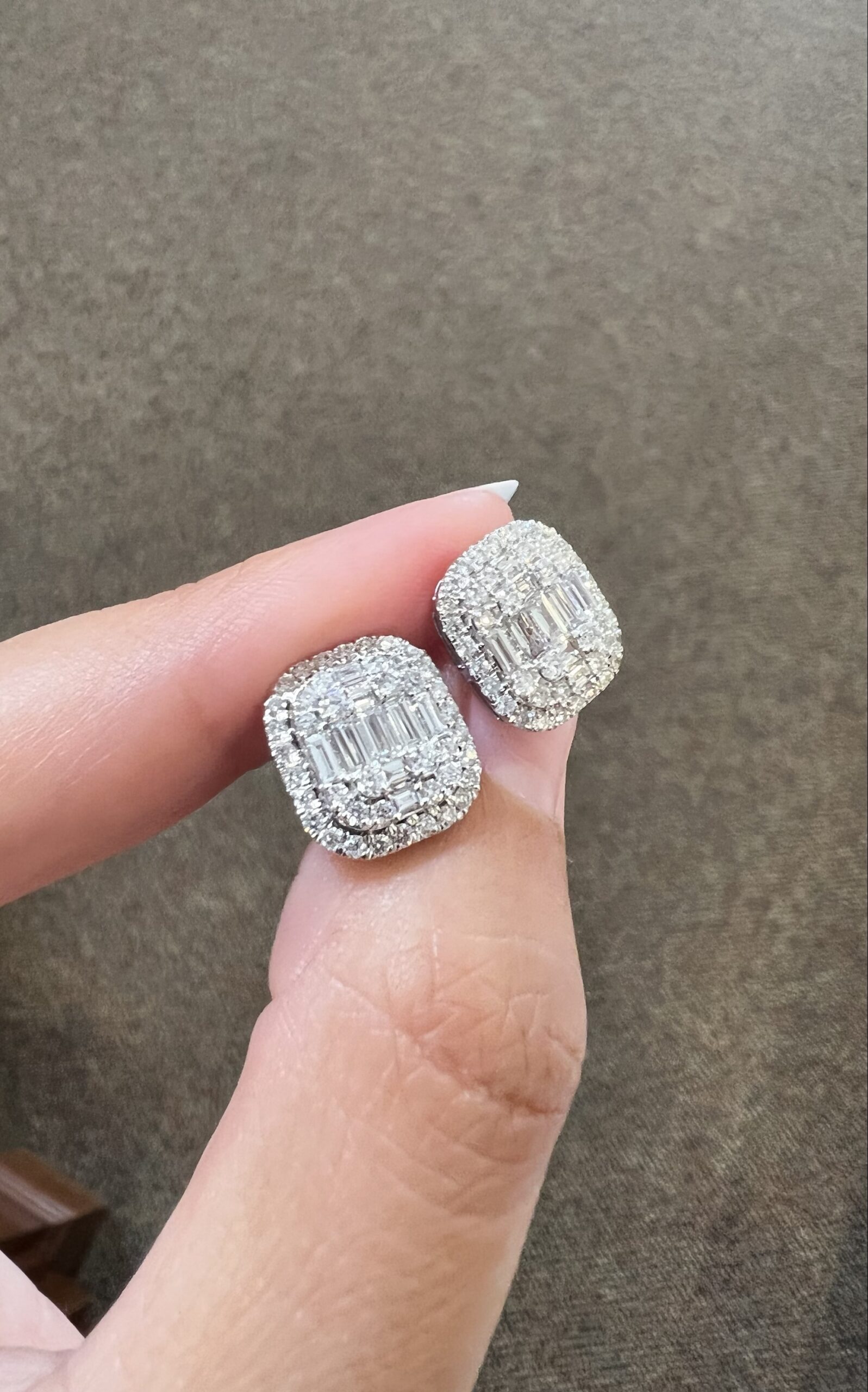 14k White Gold 1.31 Cttw Genuine Round Brilliant Cut Diamond & Diamond Baguette Cluster Stud Earrings - Image 7