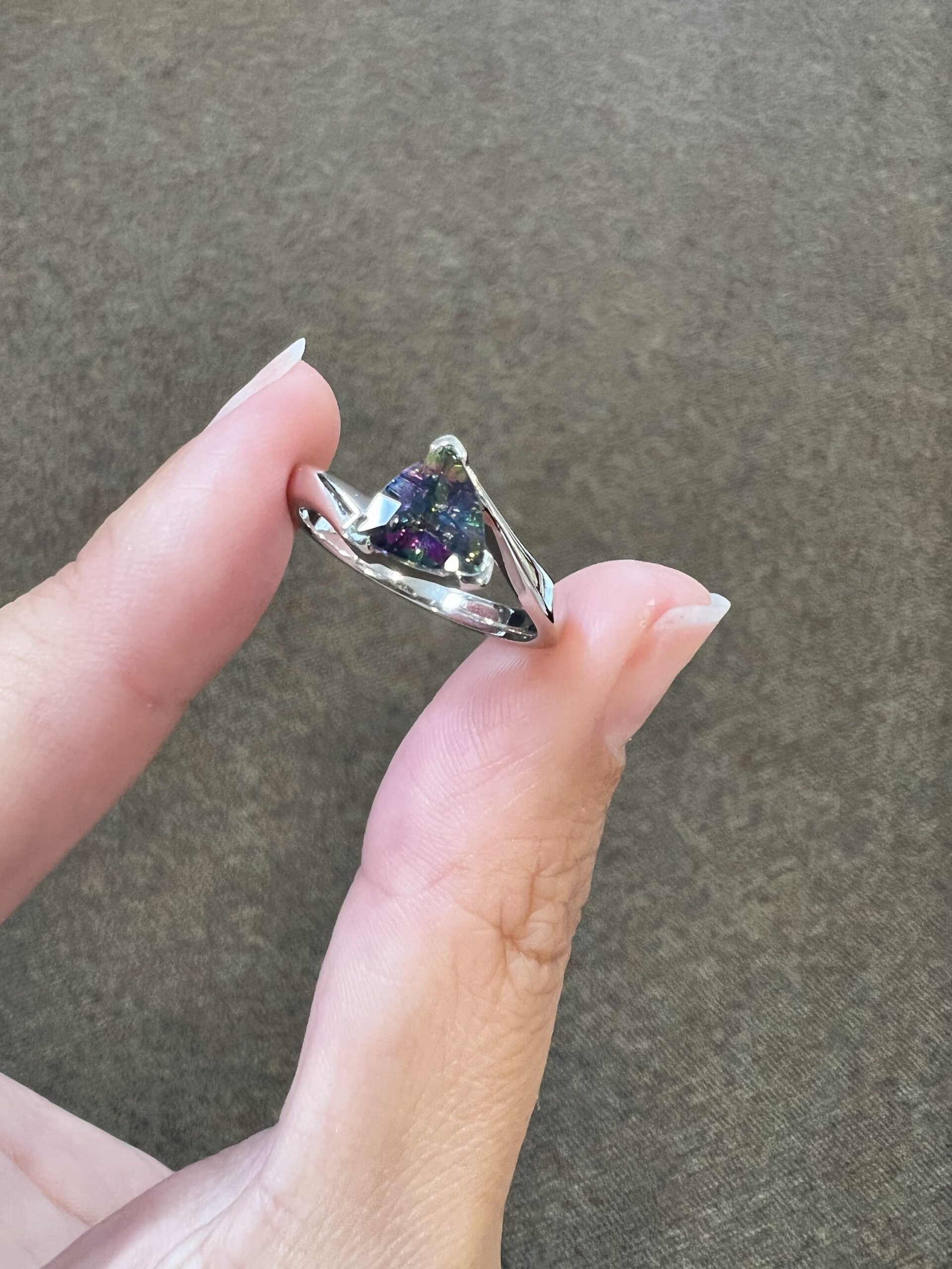 14k White Gold Genuine Mystic Topaz Ring - Image 3