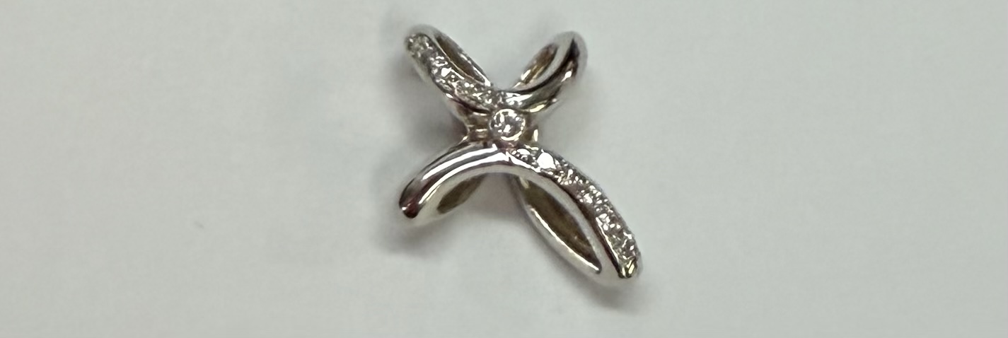 18k White Gold Genuine 1/4 Cttw Round Brilliant Cut Diamond Cross - Image 8