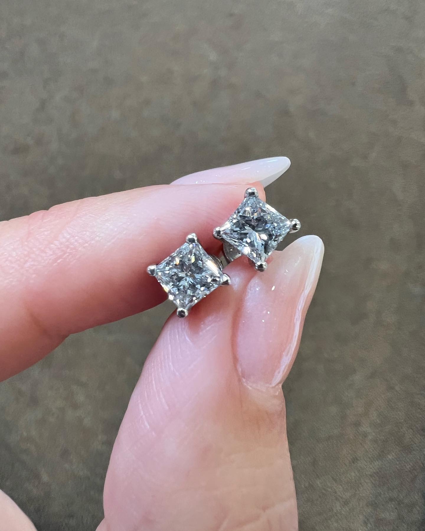 14k White Gold Genuine 1.20 Cttw Princess Cut Diamond Stud Earrings - Image 5