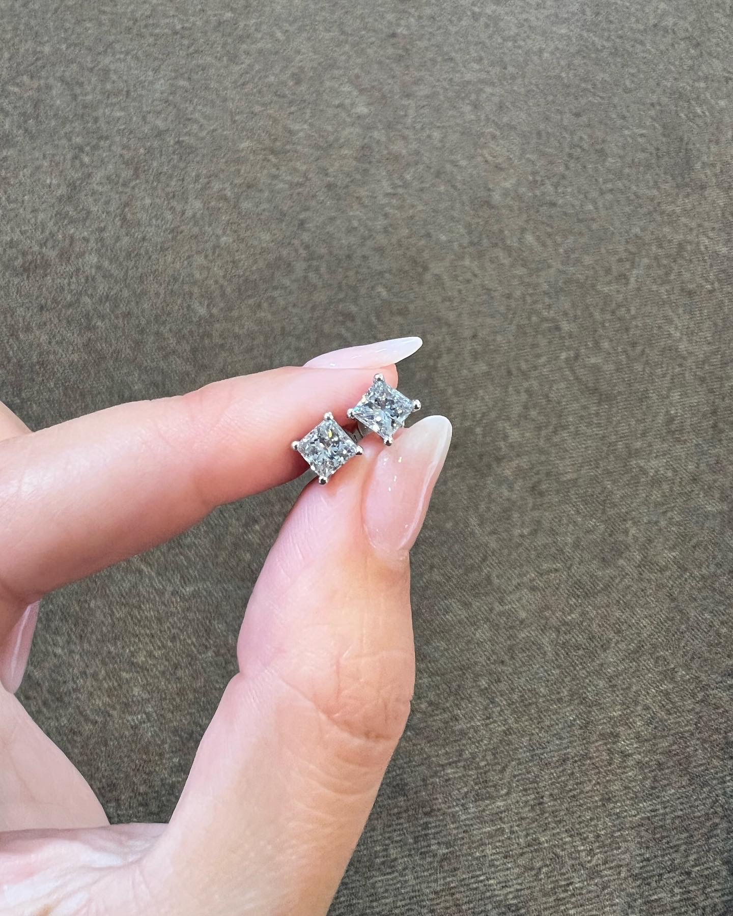 14k White Gold Genuine 1.20 Cttw Princess Cut Diamond Stud Earrings - Image 6