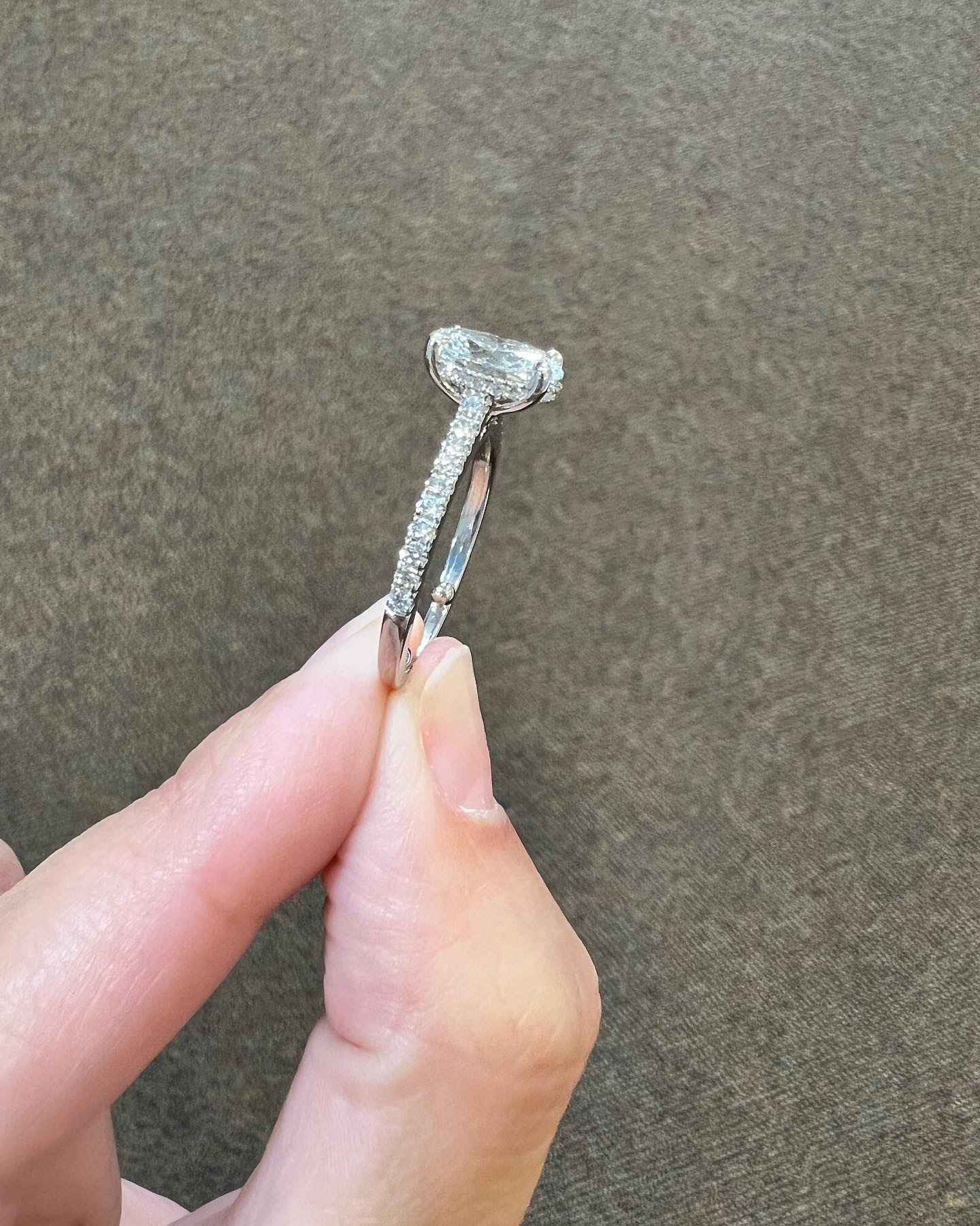 Platinum G.I.A. Certified 1.71 Carat Oval Brilliant Cut Diamond Solitaire - Image 16