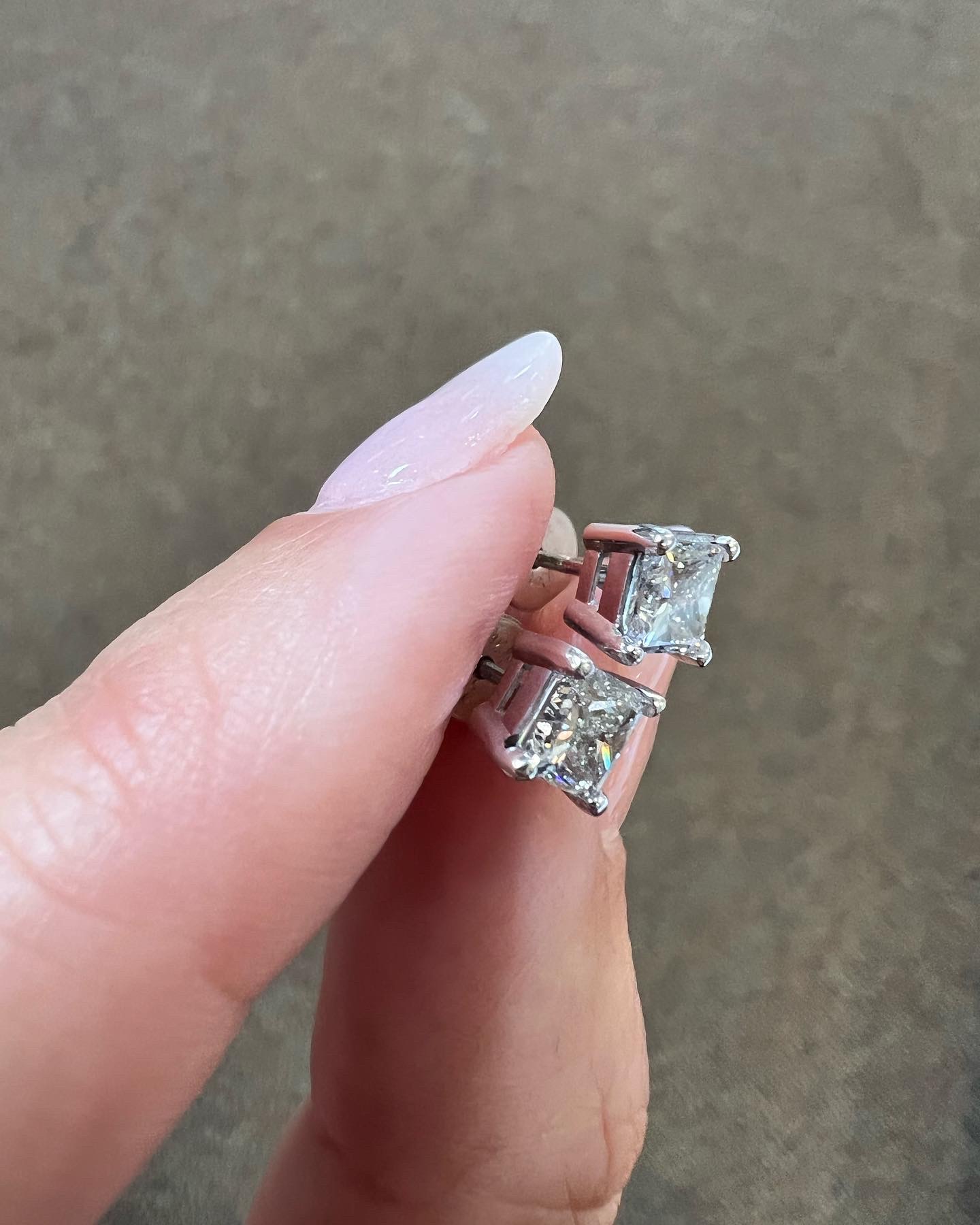 14k White Gold Genuine 1.20 Cttw Princess Cut Diamond Stud Earrings - Image 7